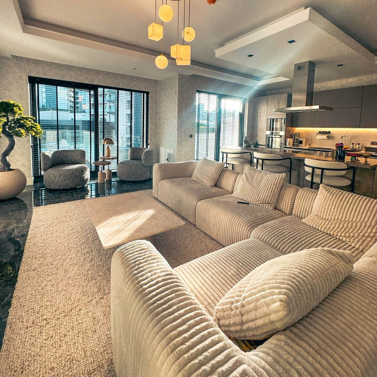 Hand Woven Plain Patterned White Wool Carpet