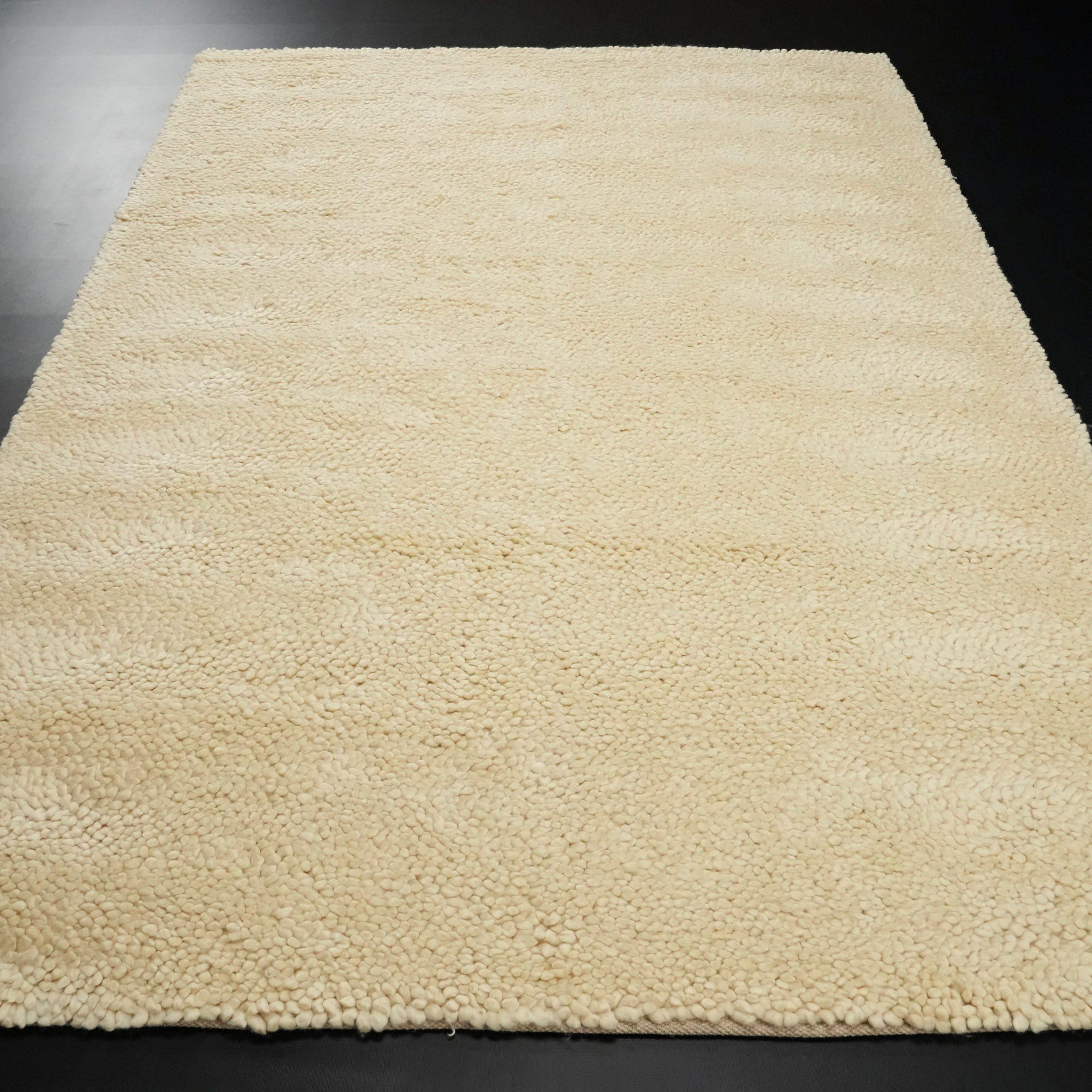 Hand Woven Plain Patterned Cream Wool Carpet