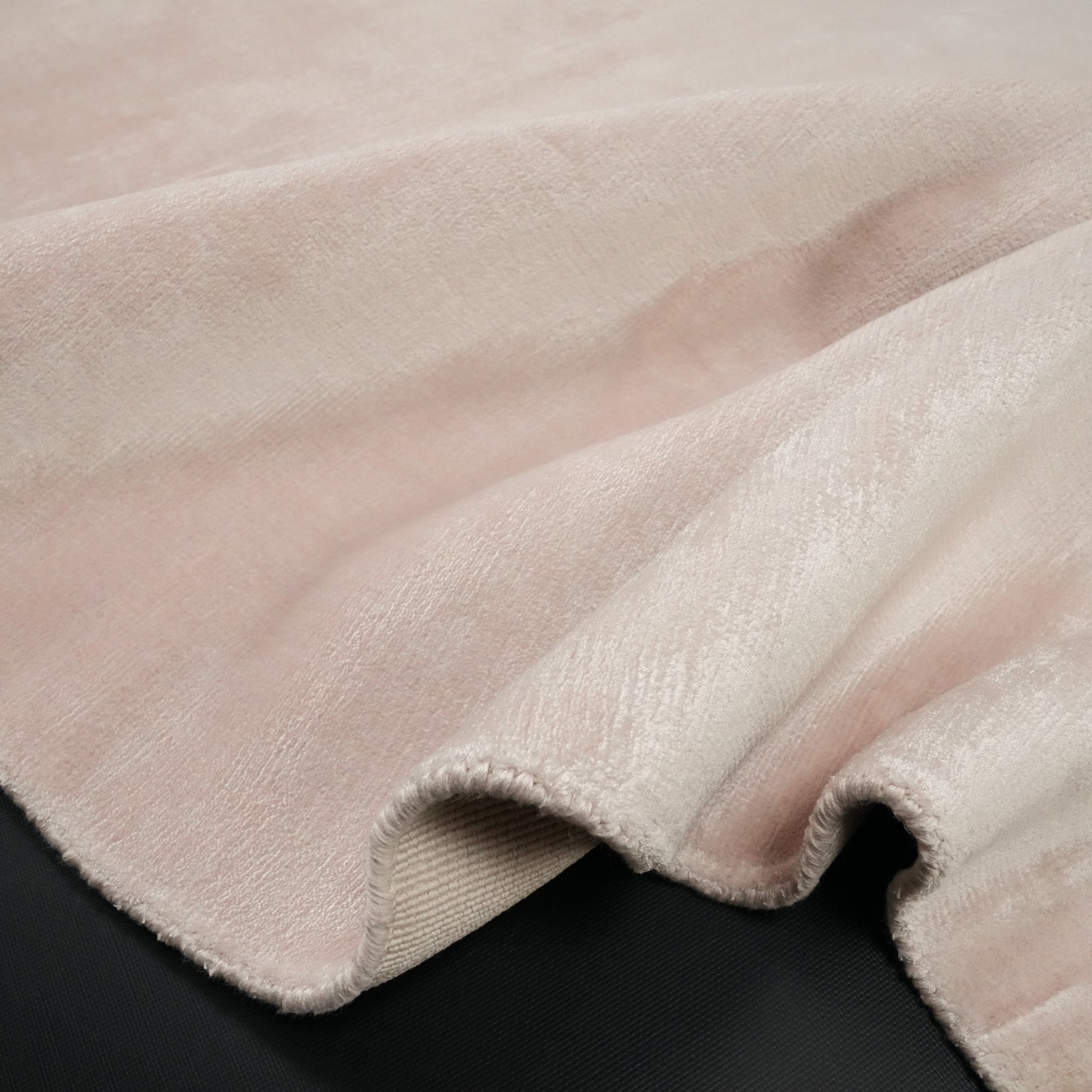 Bench Woven Simple Patterned Pink Rug