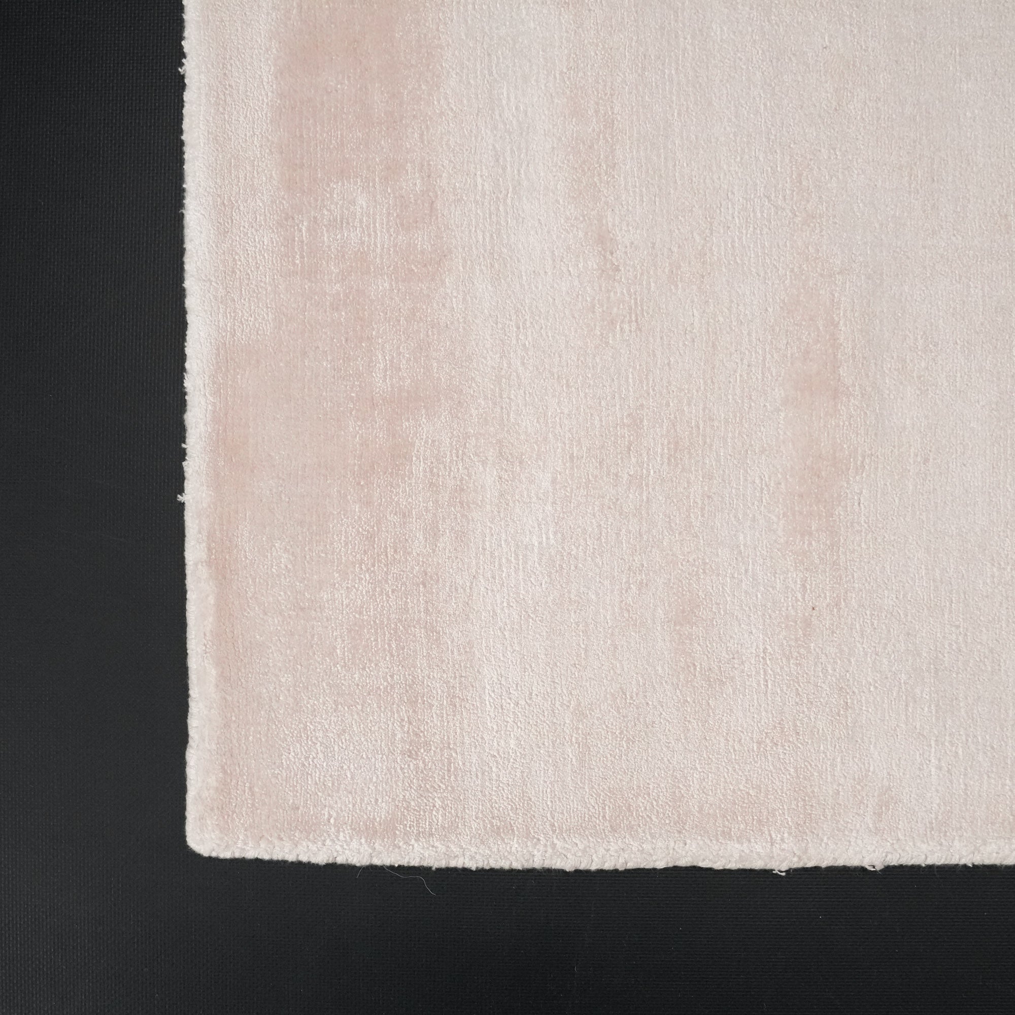Bench Woven Simple Patterned Pink Rug