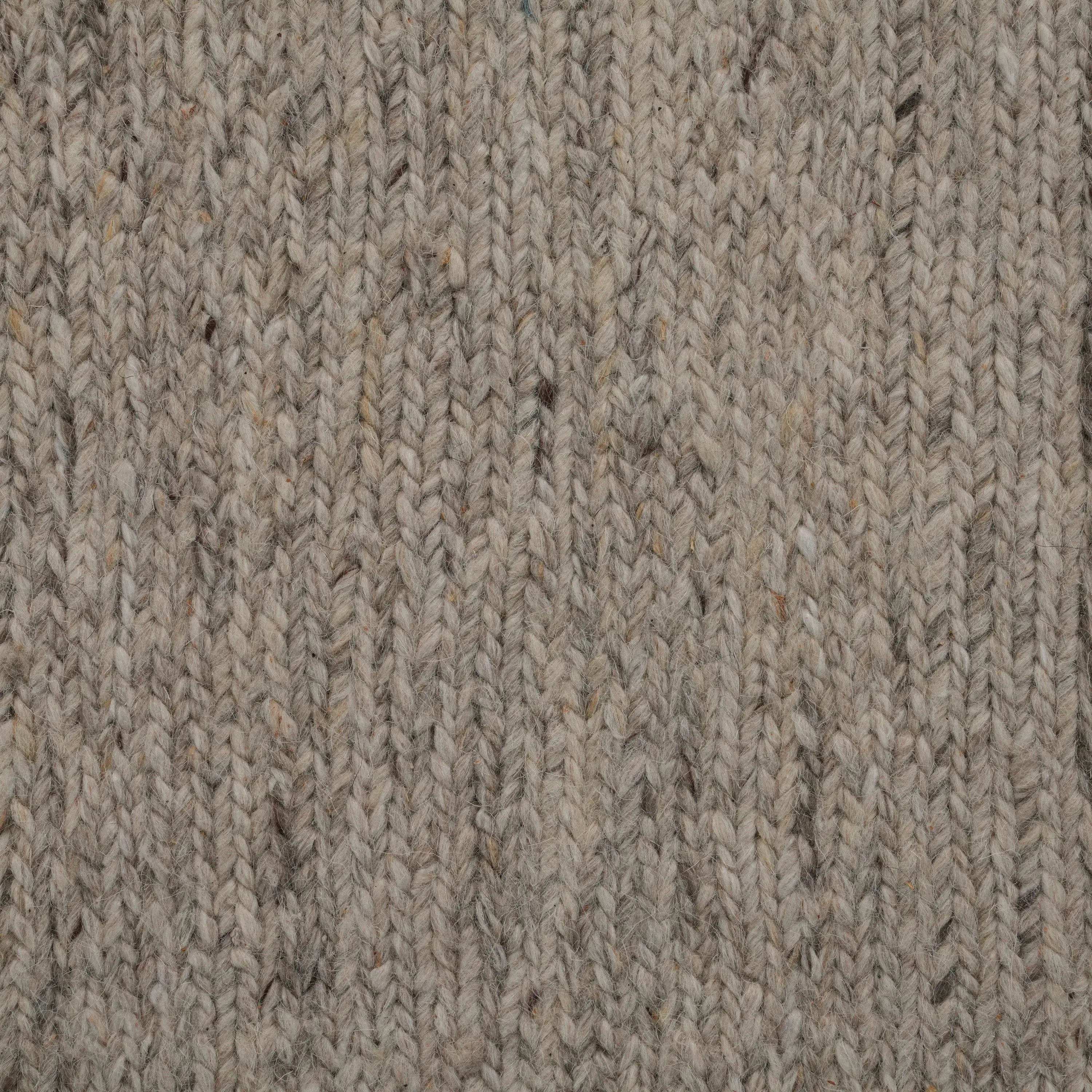 Handwoven Simple Pattern Wool Cream Rug