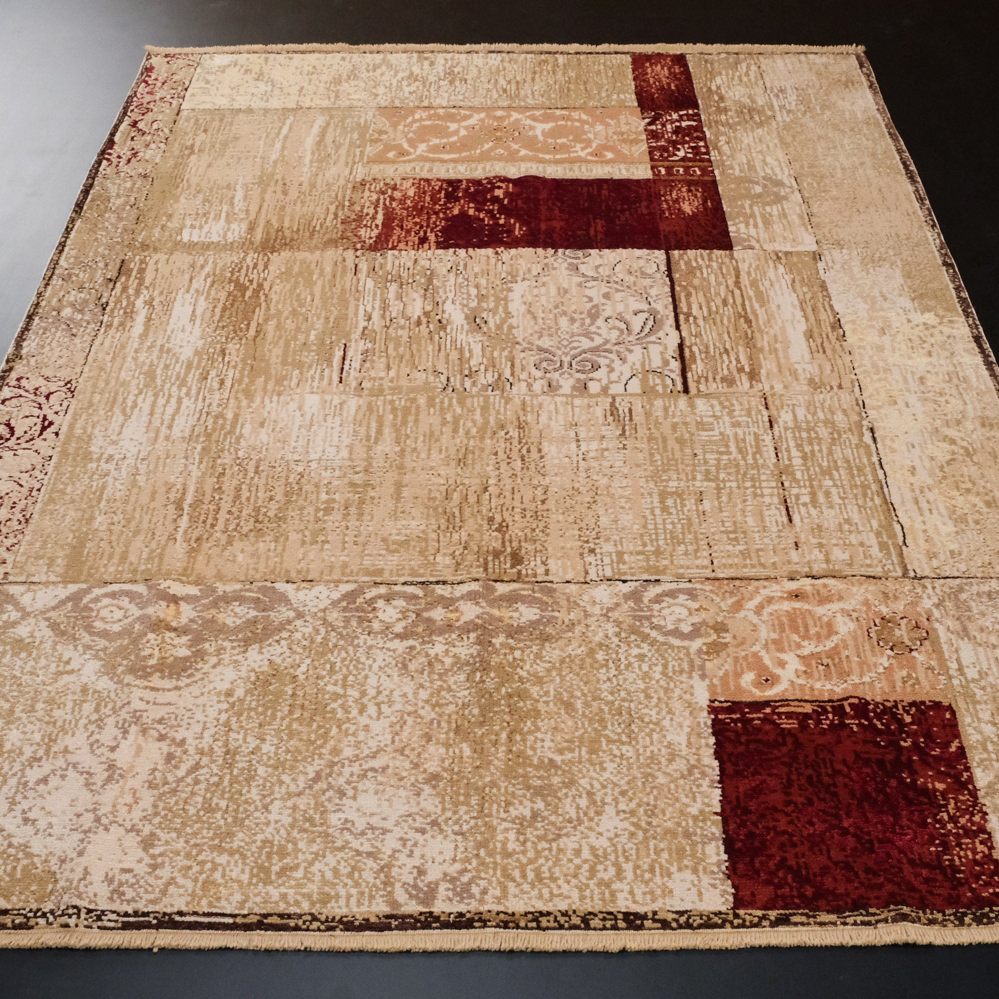 El Dokuma Vintage Desenli İpekli Yün Halı