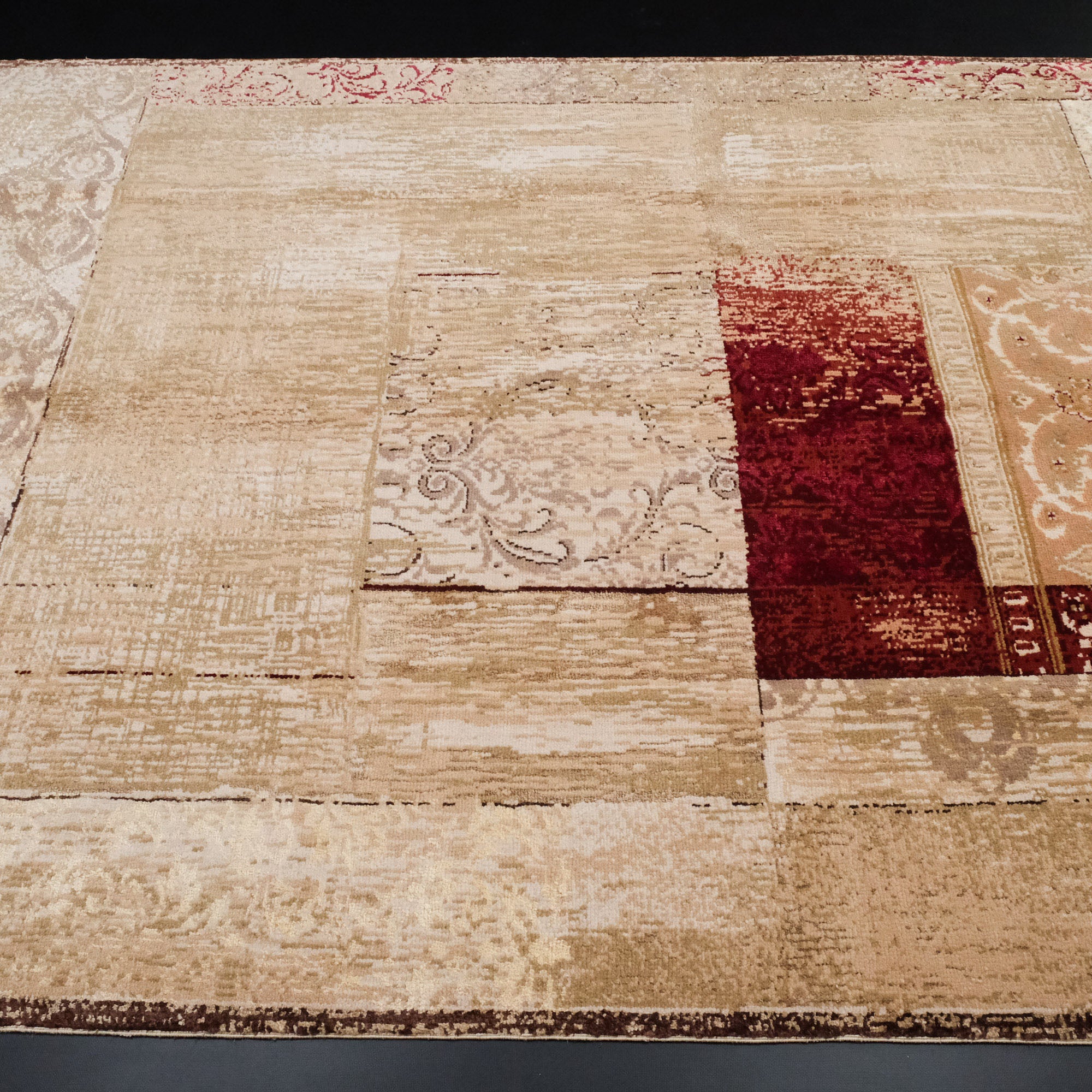 El Dokuma Vintage Desenli İpekli Yün Halı