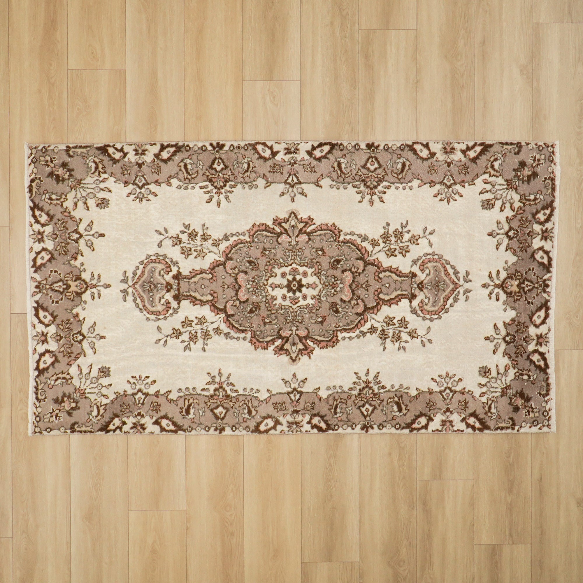 Vintage Design Hand Woven Carpet