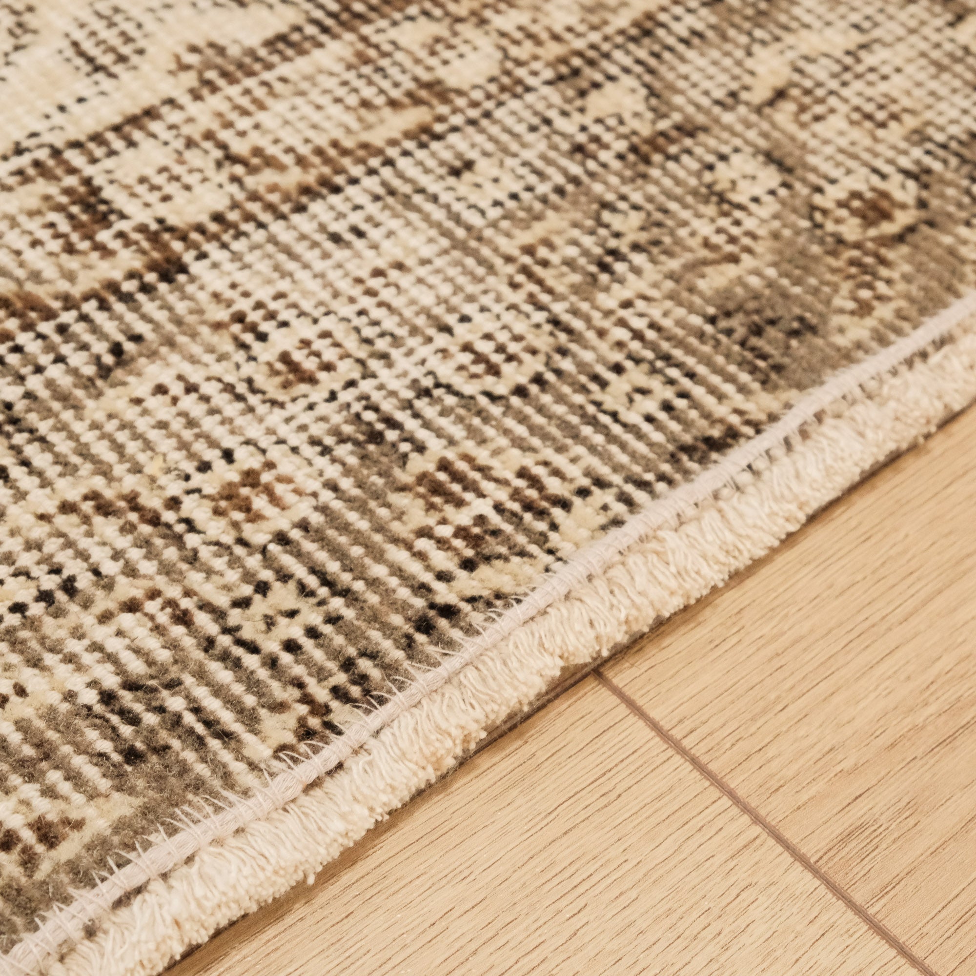 Hand Woven Vintage Patterned Cream Wool Carpet