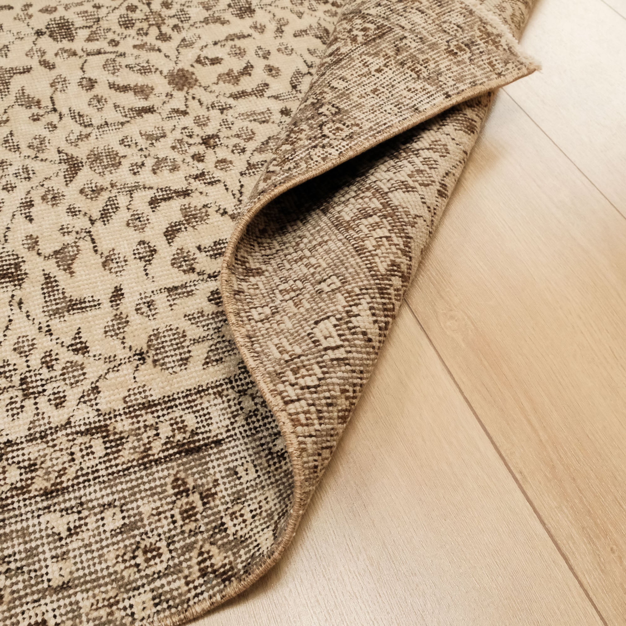 Hand Woven Vintage Patterned Cream Wool Carpet