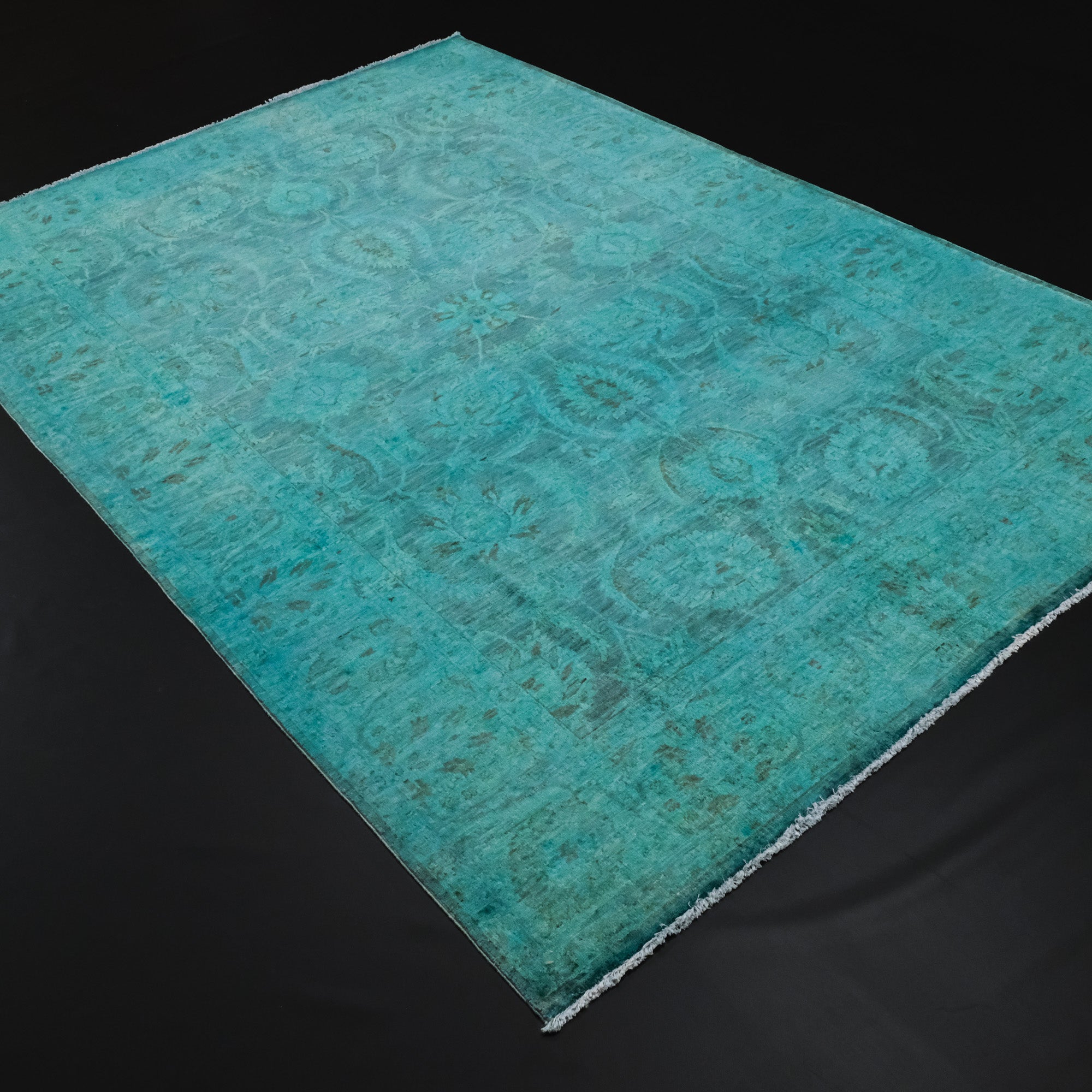 El Dokuma Vintage Desenli Mavi Yün Halı