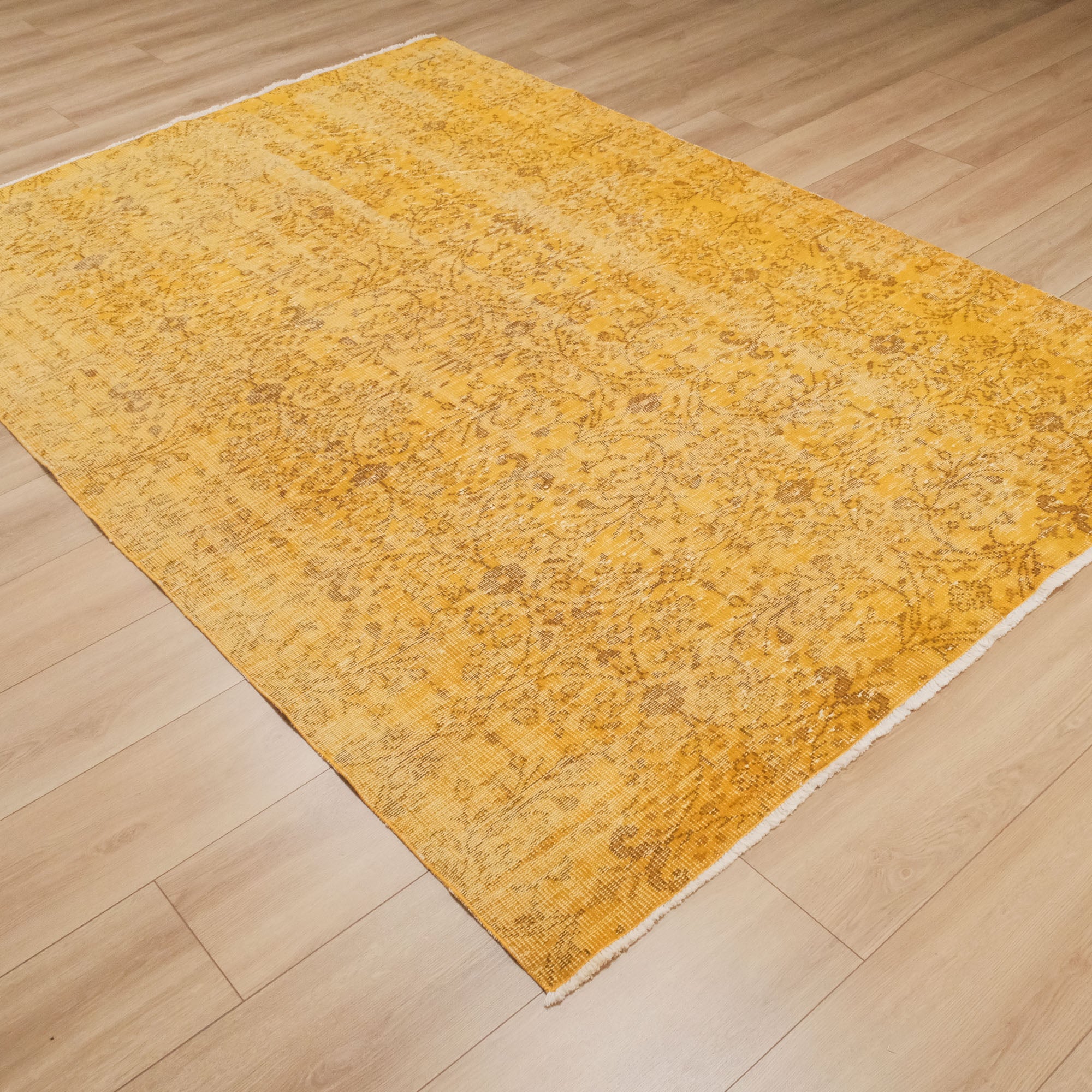 Hand Woven Vintage Patterned Yellow Wool Classic Carpet