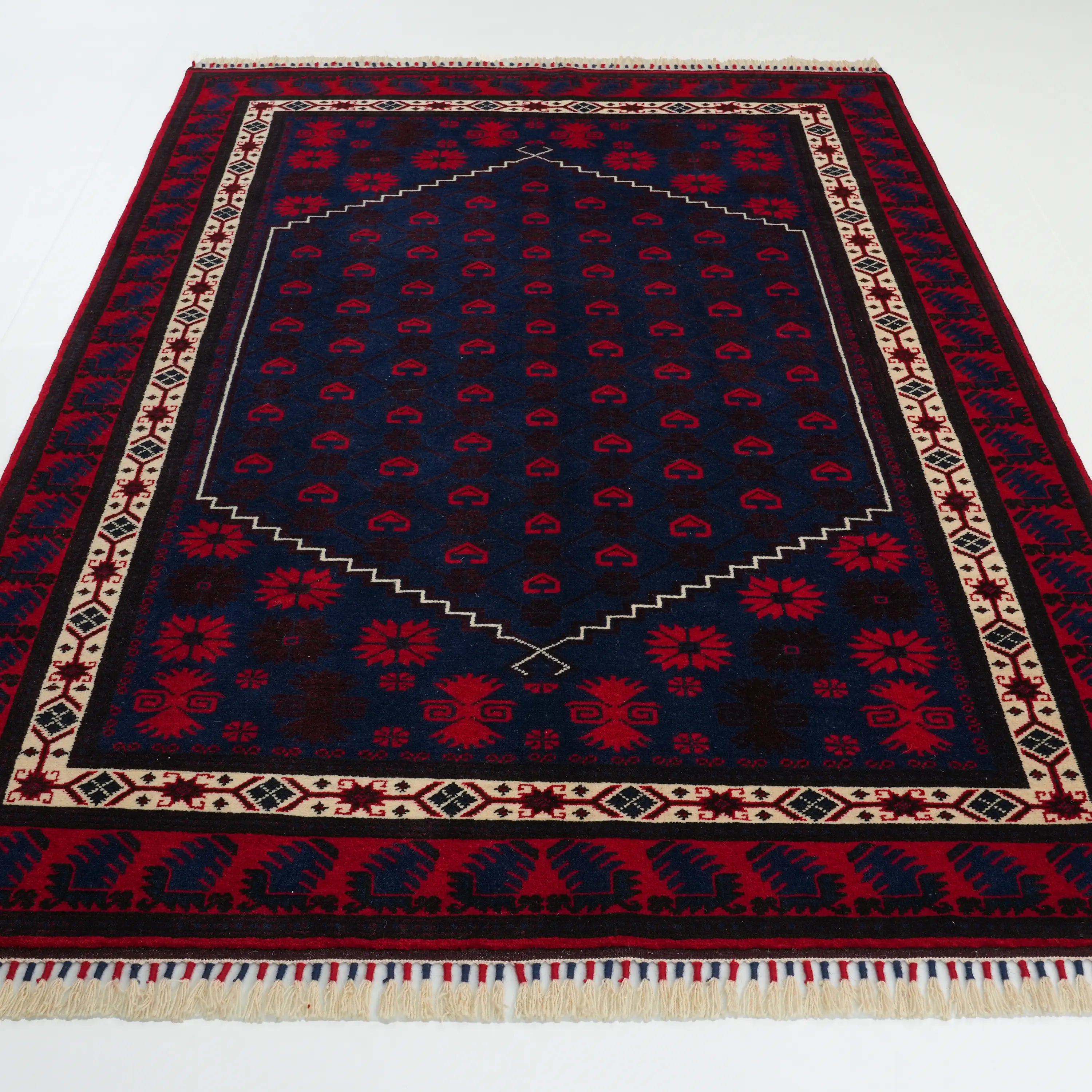 El Dokuma Yağcıbedir Desenli Lacivert Yün Etnik Halı