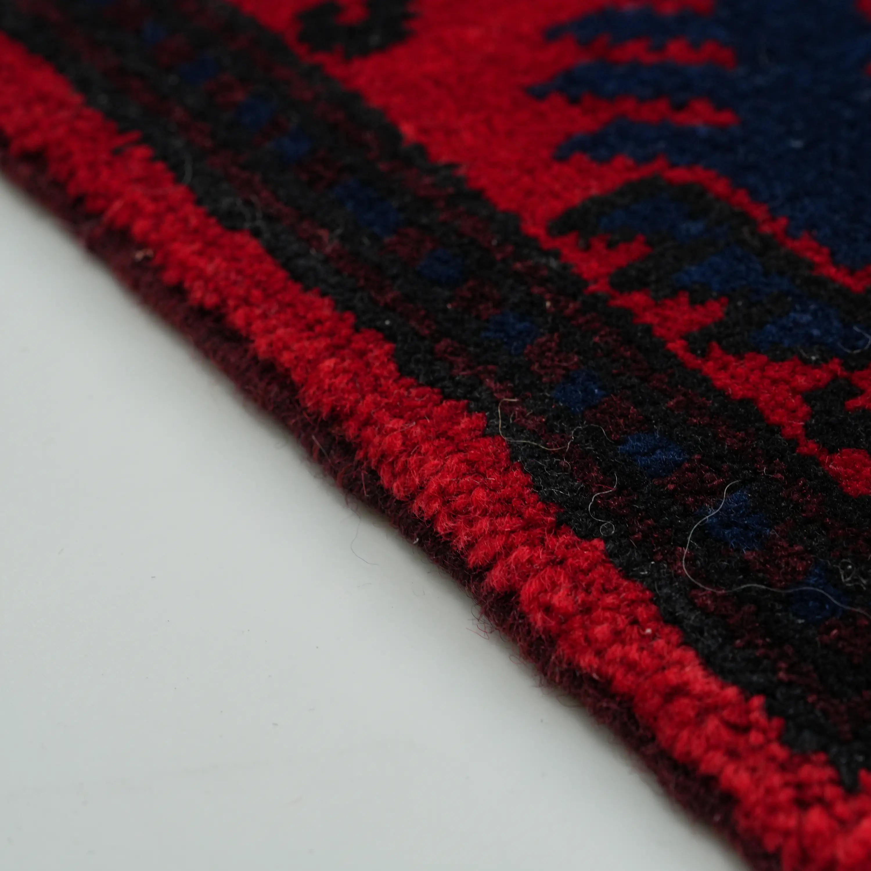 El Dokuma Yağcıbedir Desenli Lacivert Yün Etnik Halı