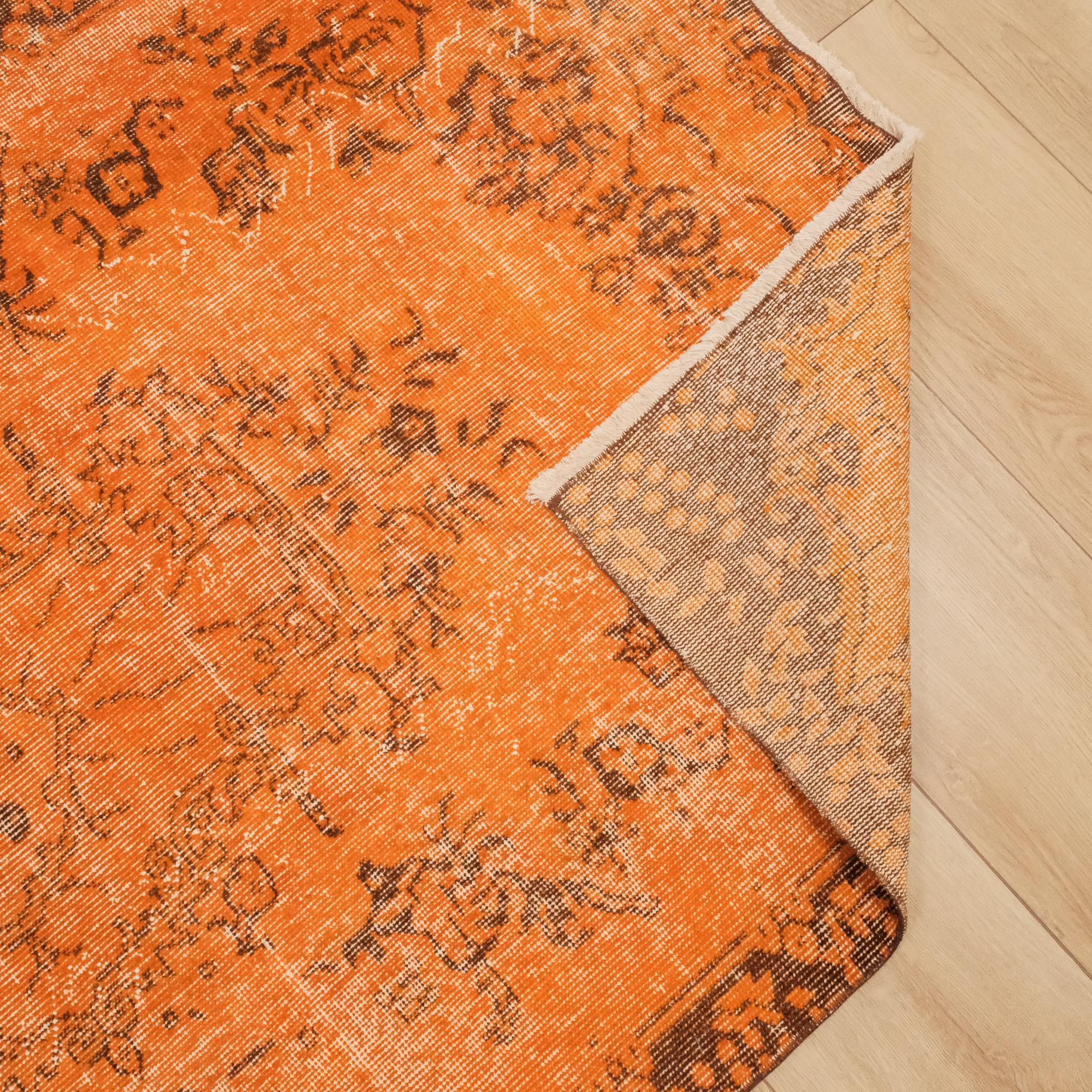 El Dokuma Yün Vintage Desenli Turuncu Halı