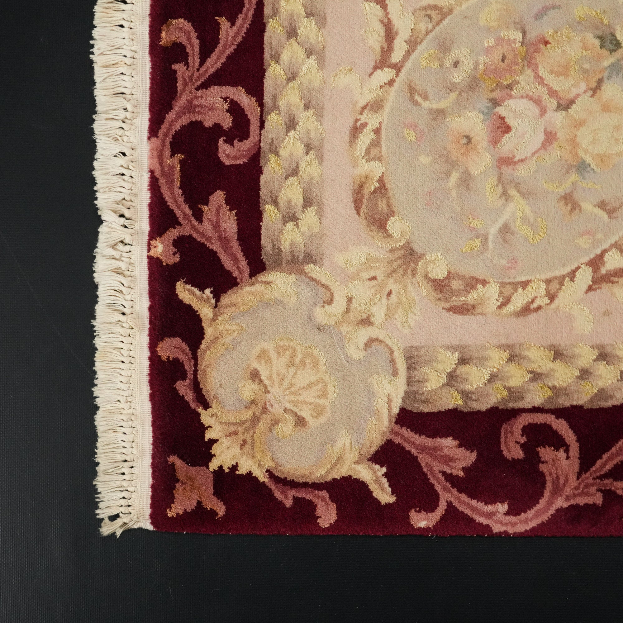 Hand Woven Frame Patterned Burgundy Wool Carpet