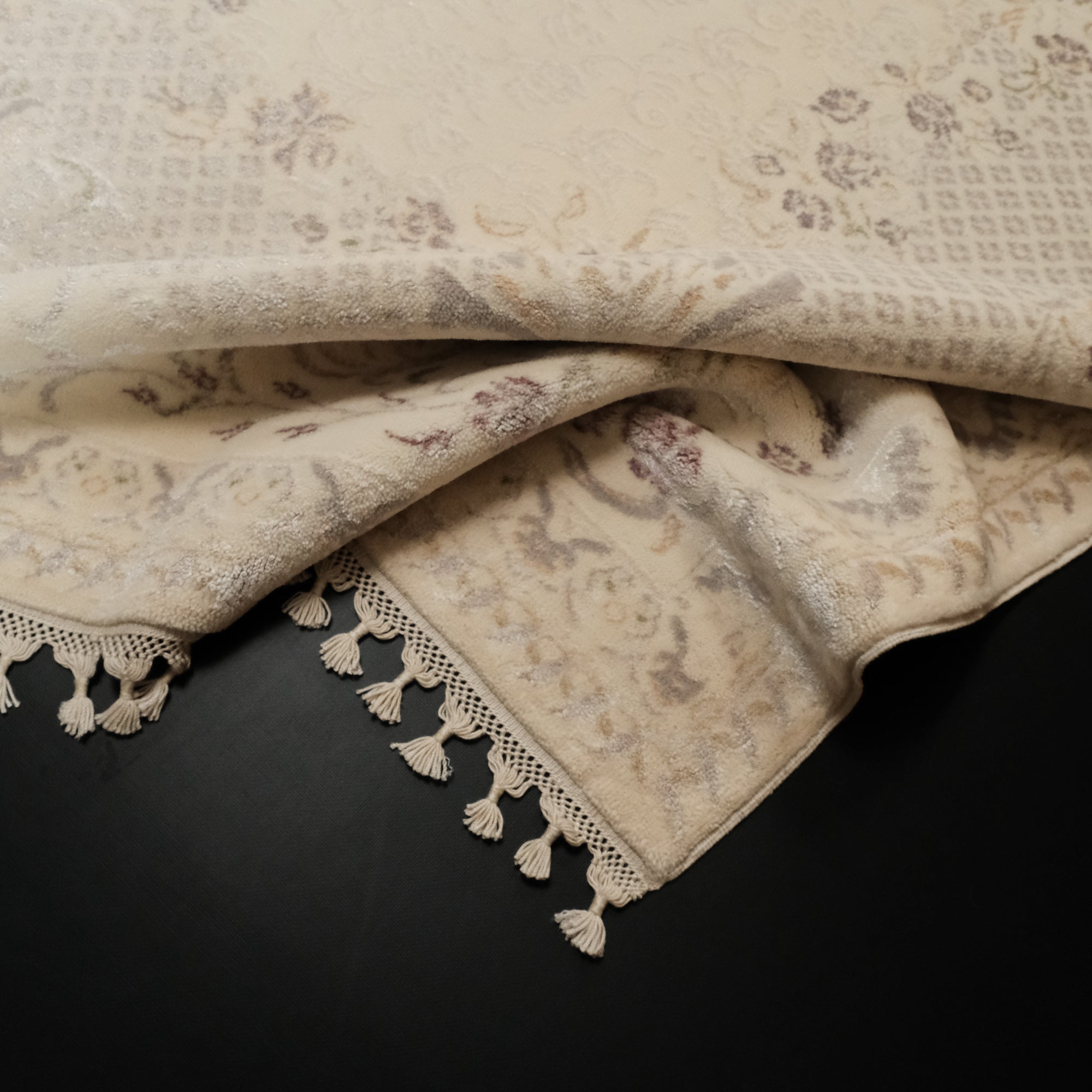 Emirgan Series Floral Design Hand Woven Carpet