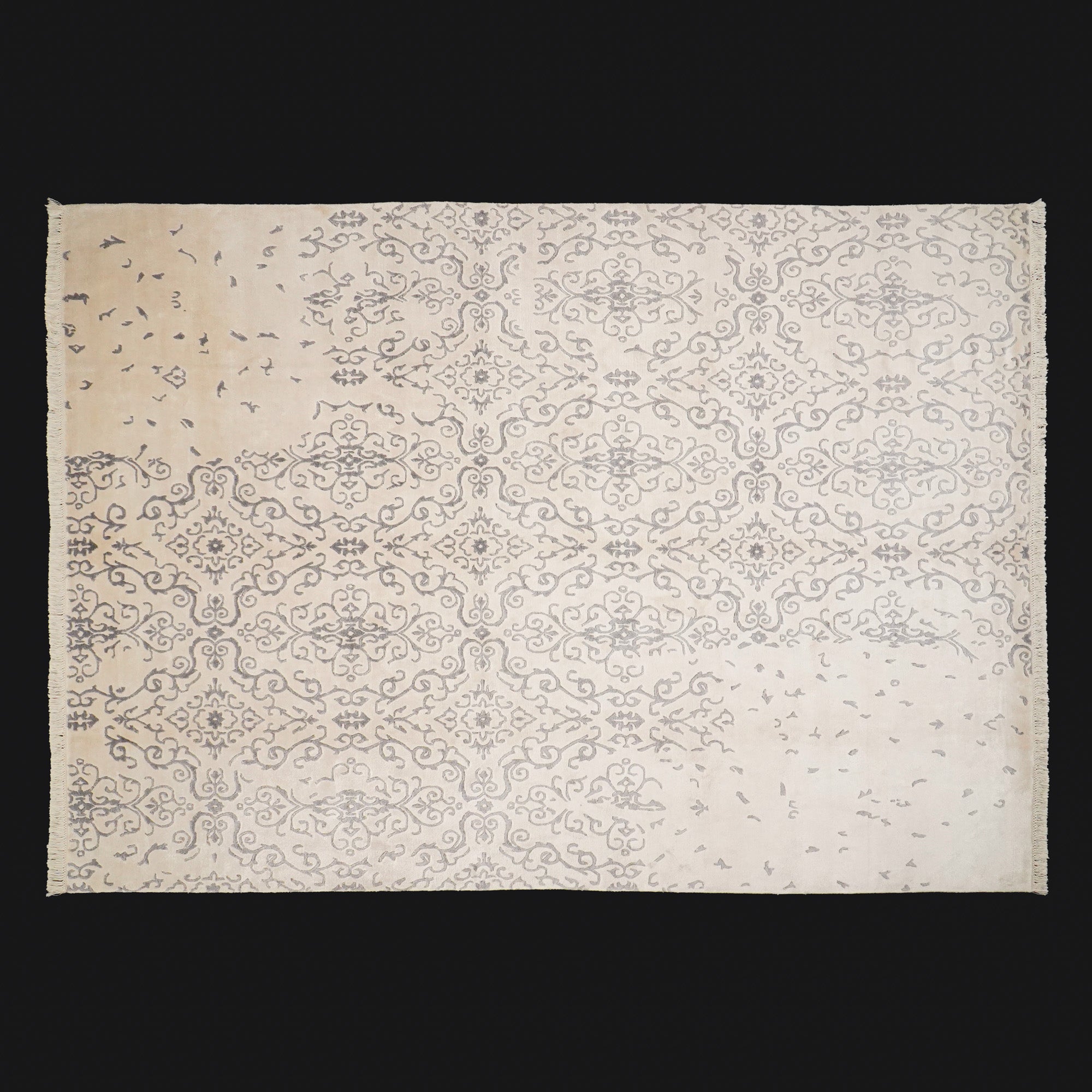 Wrought Iron Series Vintage Design Hand Woven Carpet