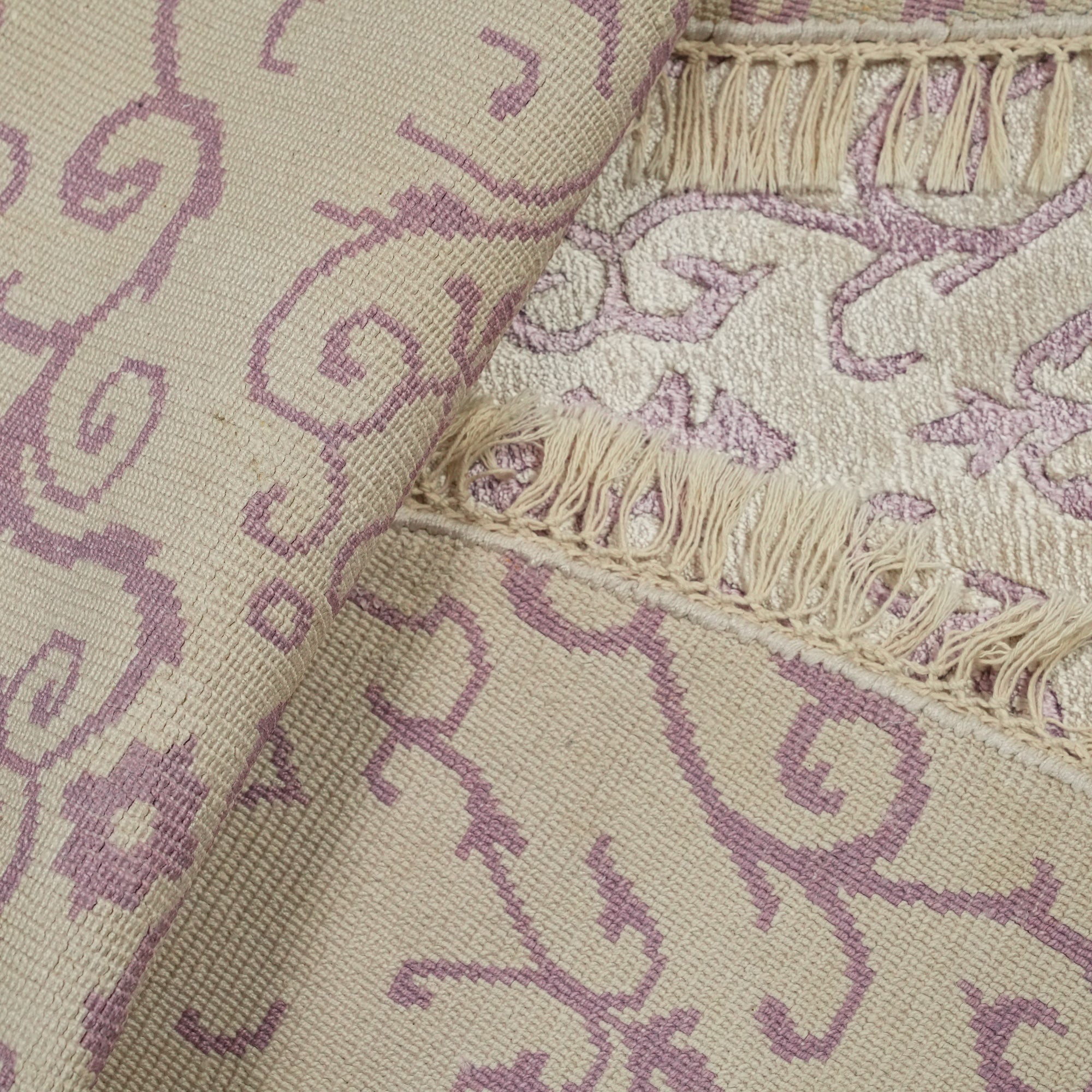 Wrought Iron Series Vintage Patterned Hand Woven Carpet