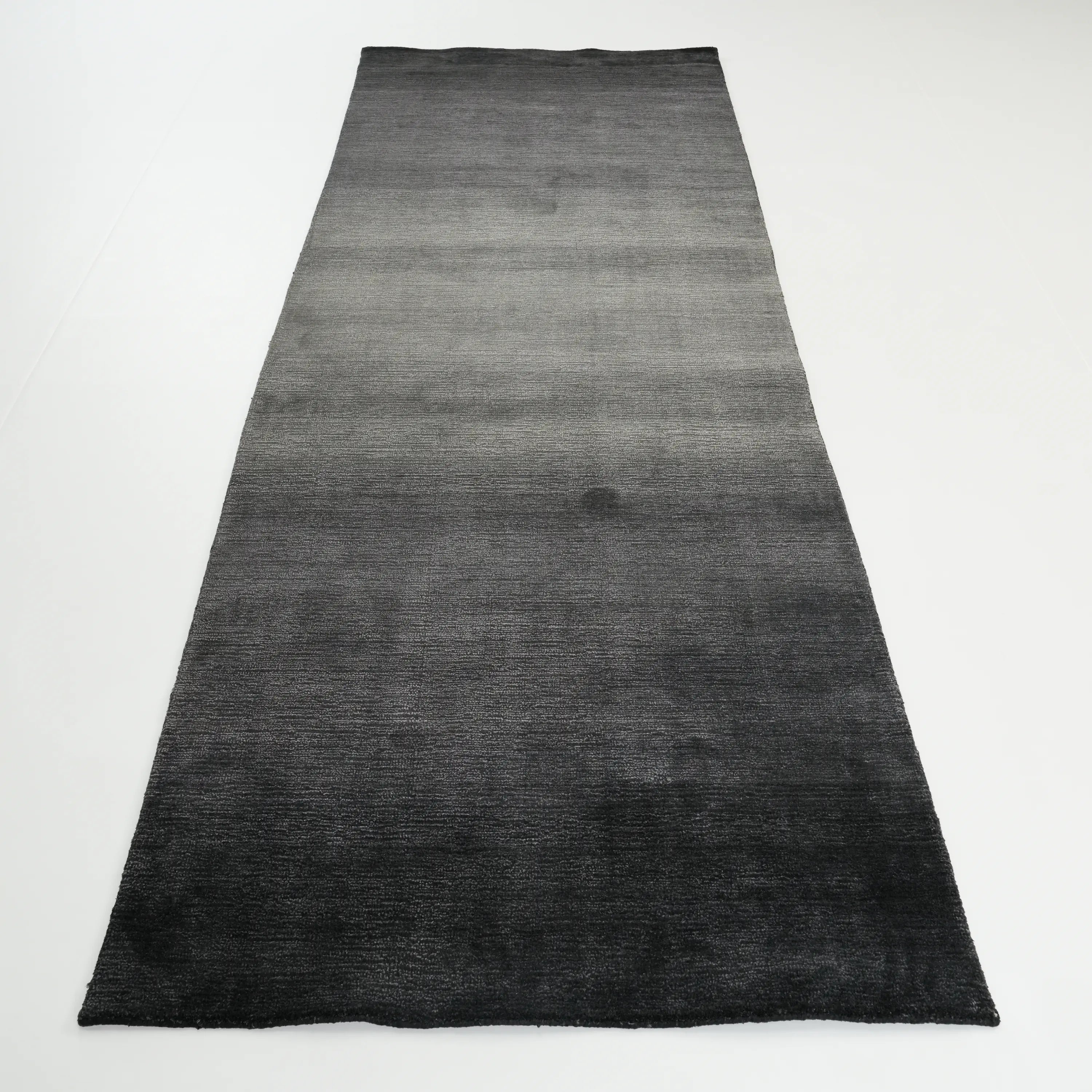 Focus Series Plain Design Hand Woven Carpet