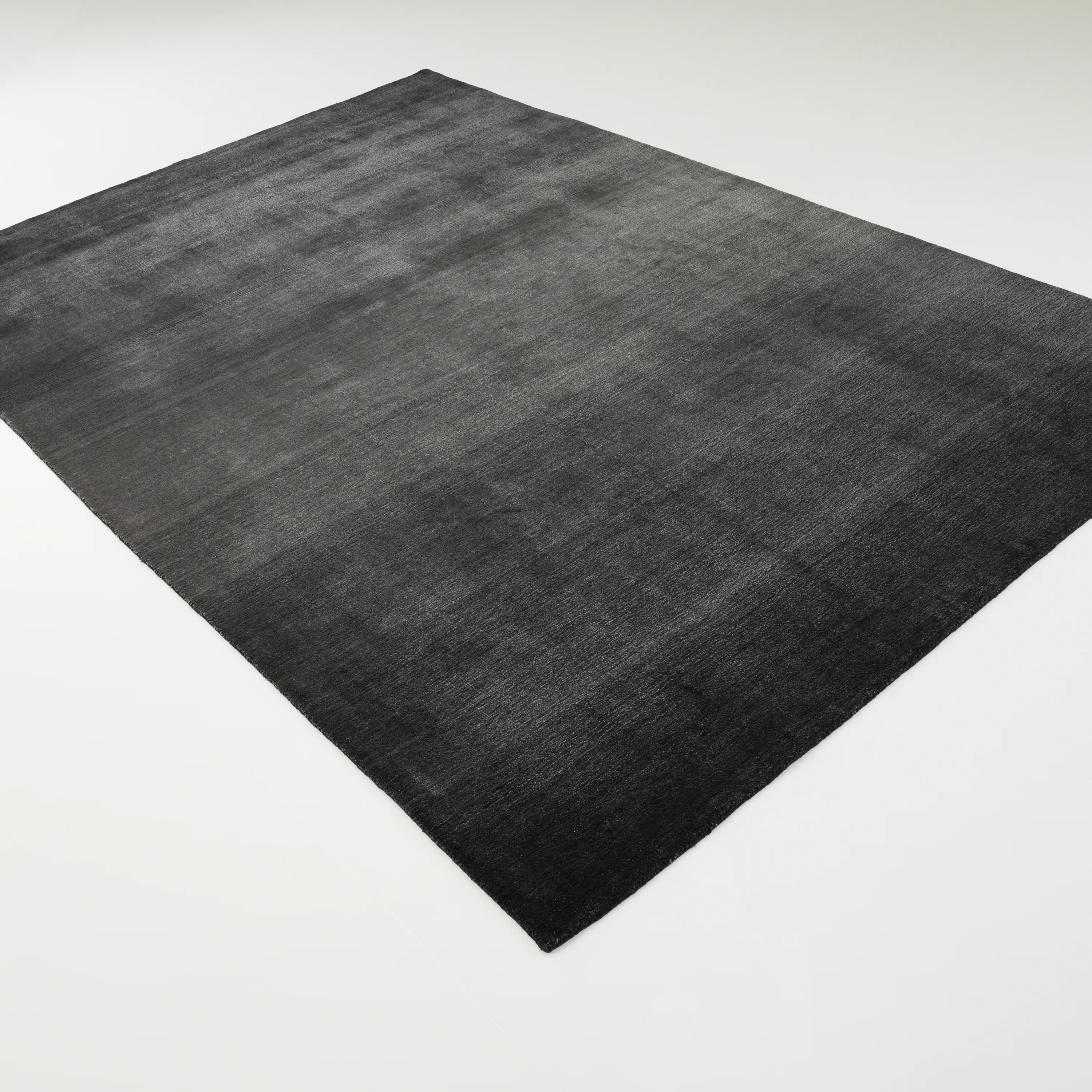 Focus Series Plain Design Hand Woven Carpet