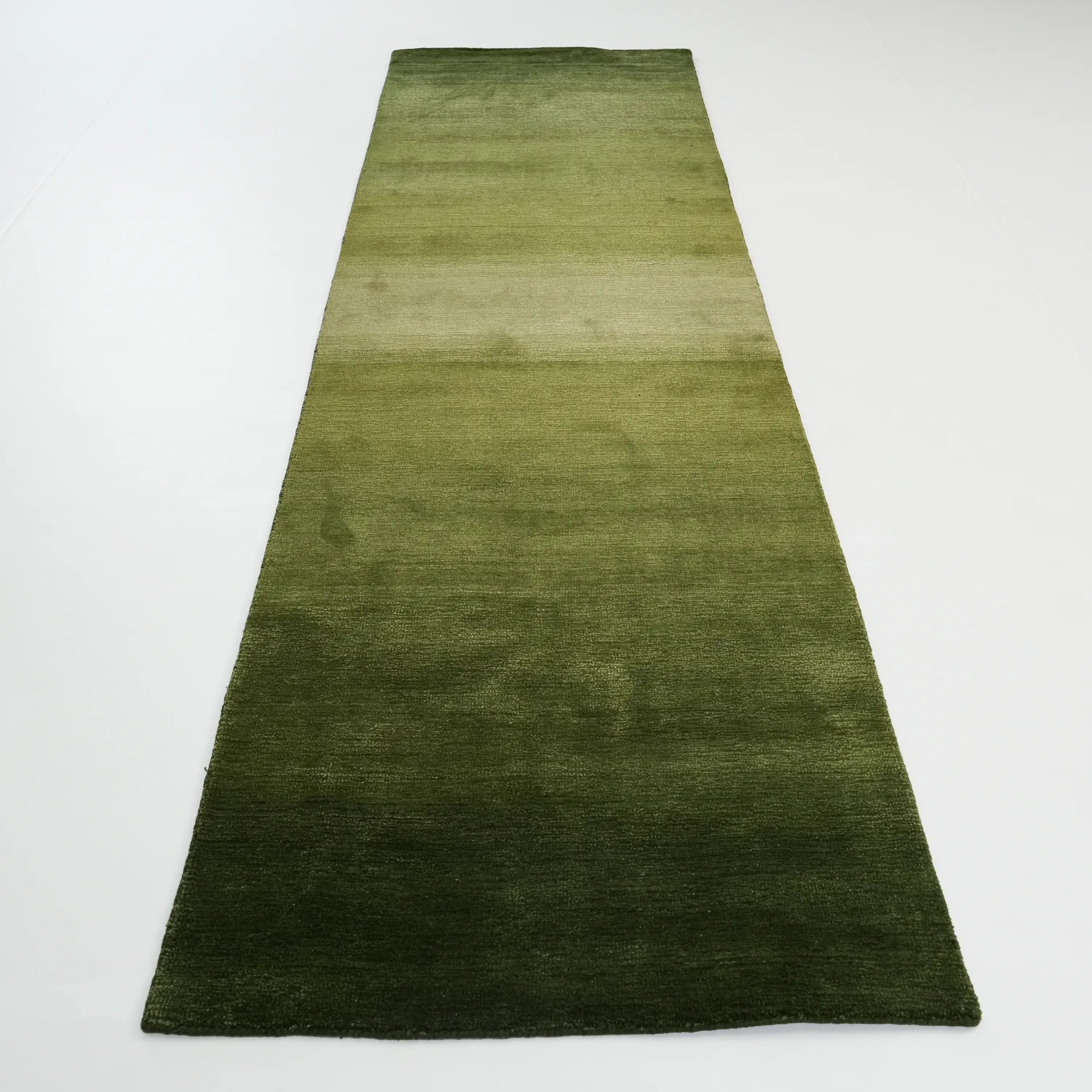 Focus Series Plain Design Hand Woven Carpet