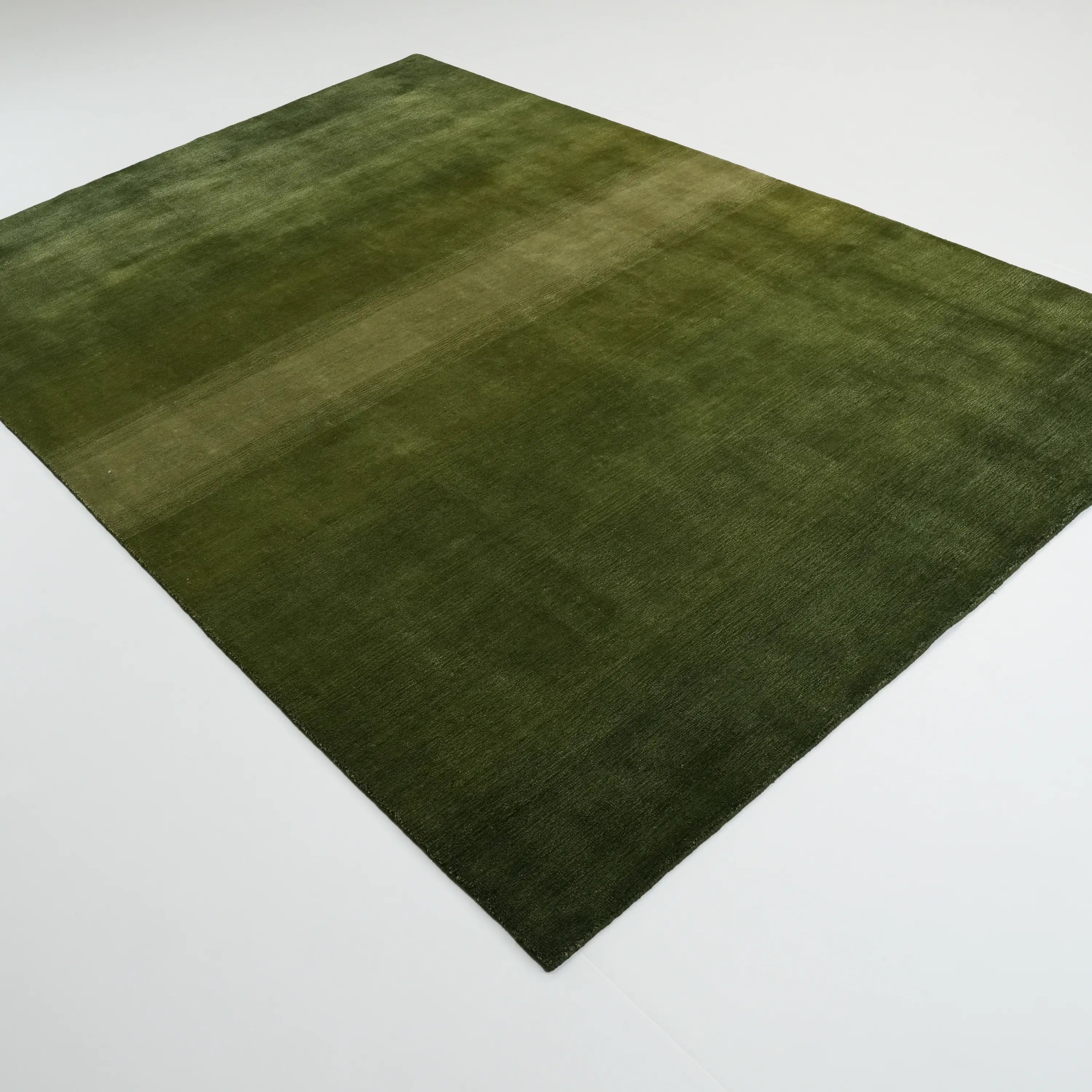 Focus Series Plain Design Hand Woven Carpet