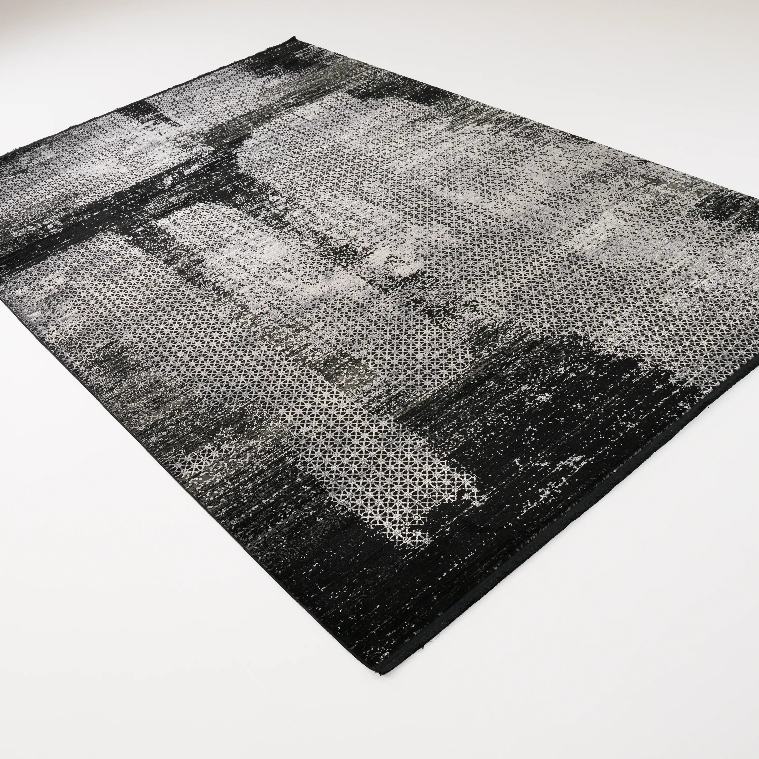 Fresco Serisi Makine Dokuma Soyut Desenli Siyah Halı