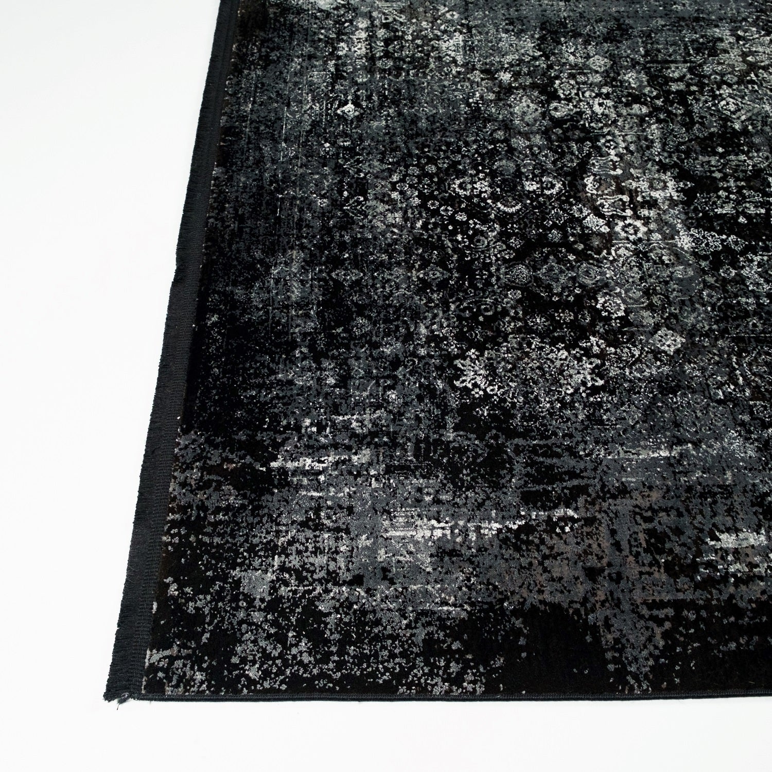 Fresco Vintage Design Machine Woven Carpet