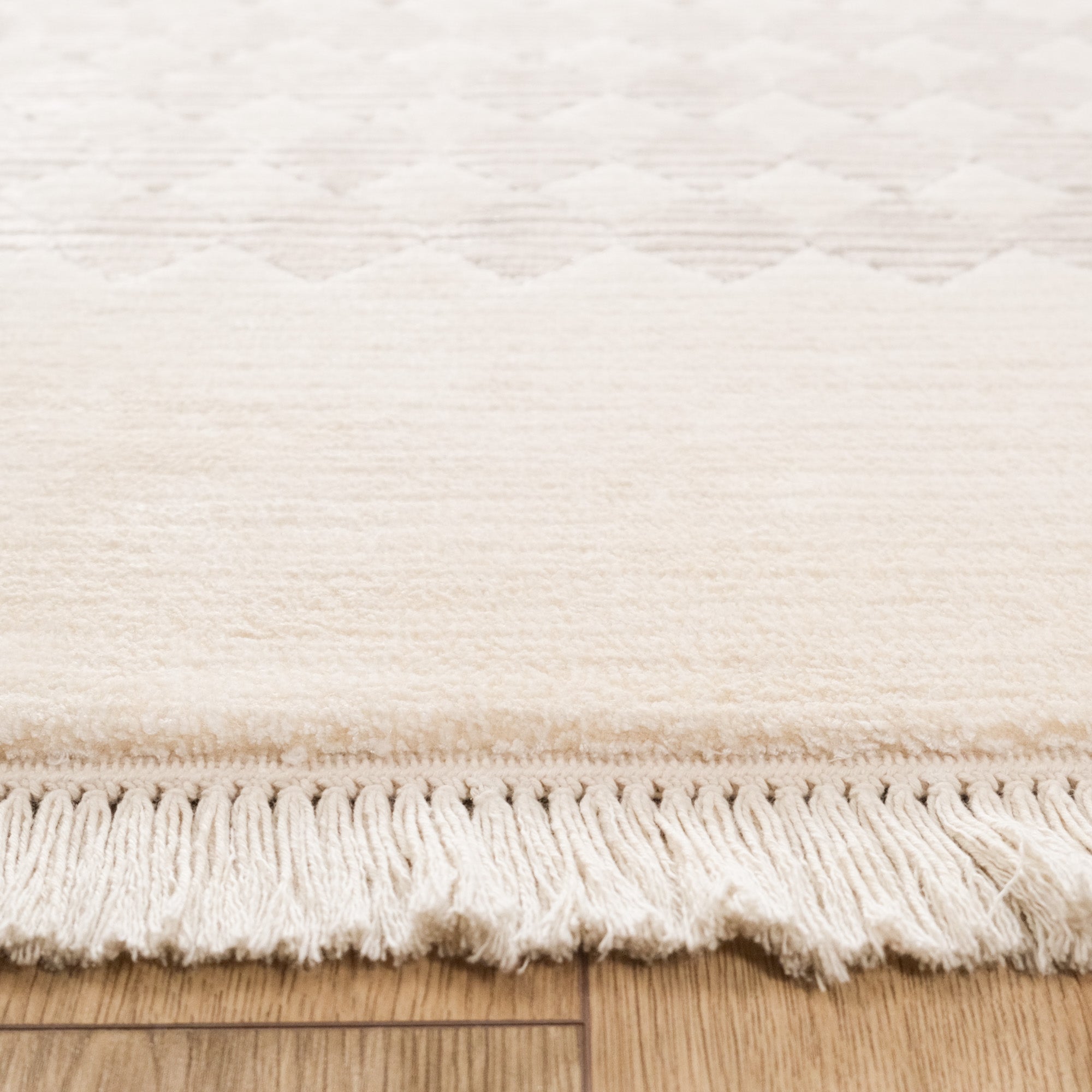 Geometrik Desenli El Dokuma Halı