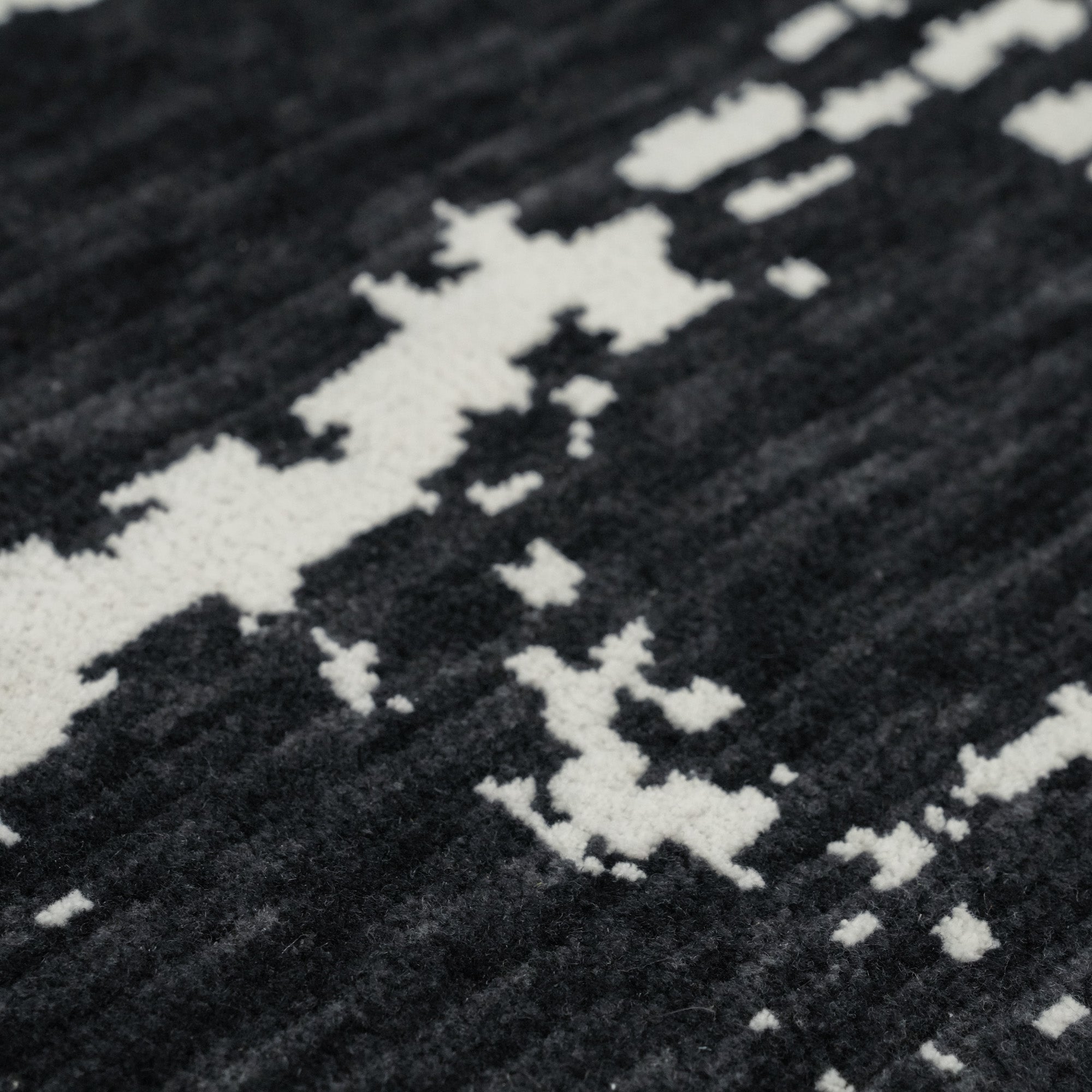 Tempus Serisi Geometrik Desenli Siyah Yün-Pamuk Tezgah Dokuma Halı