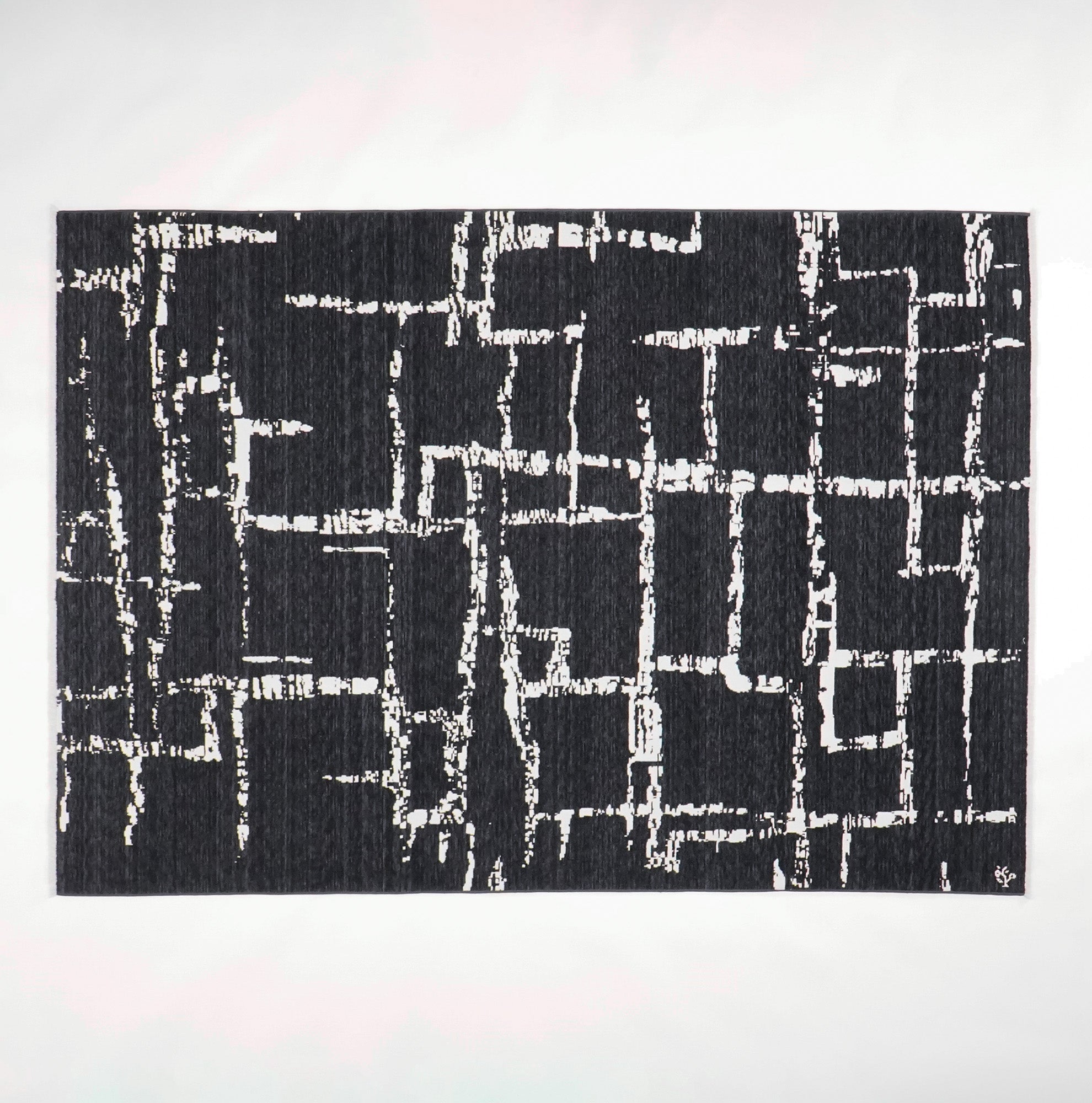 Tempus Serisi Geometrik Desenli Siyah Yün-Pamuk Tezgah Dokuma Halı