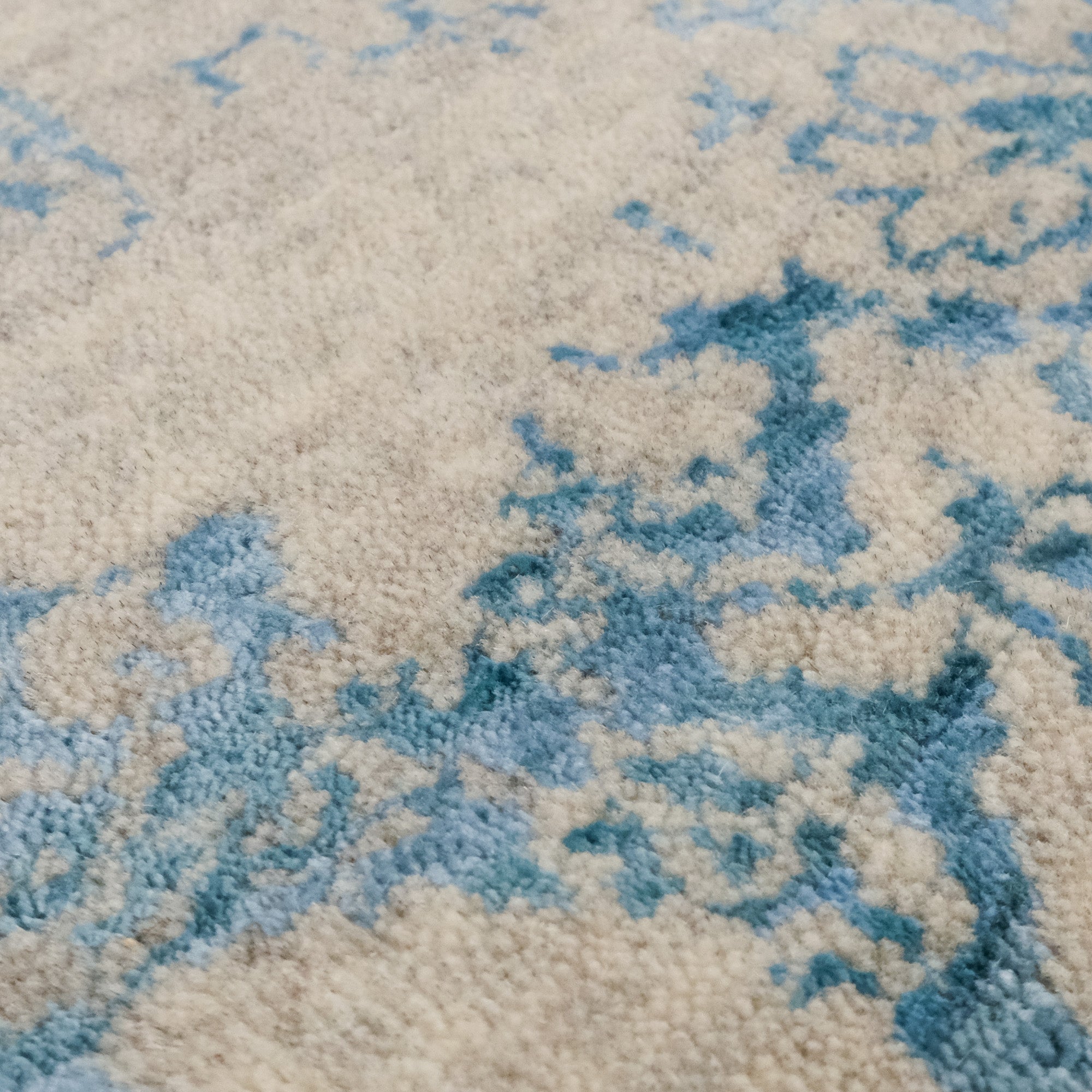 Glaze Series Silk Handwoven Vintage Patterned Blue Rug