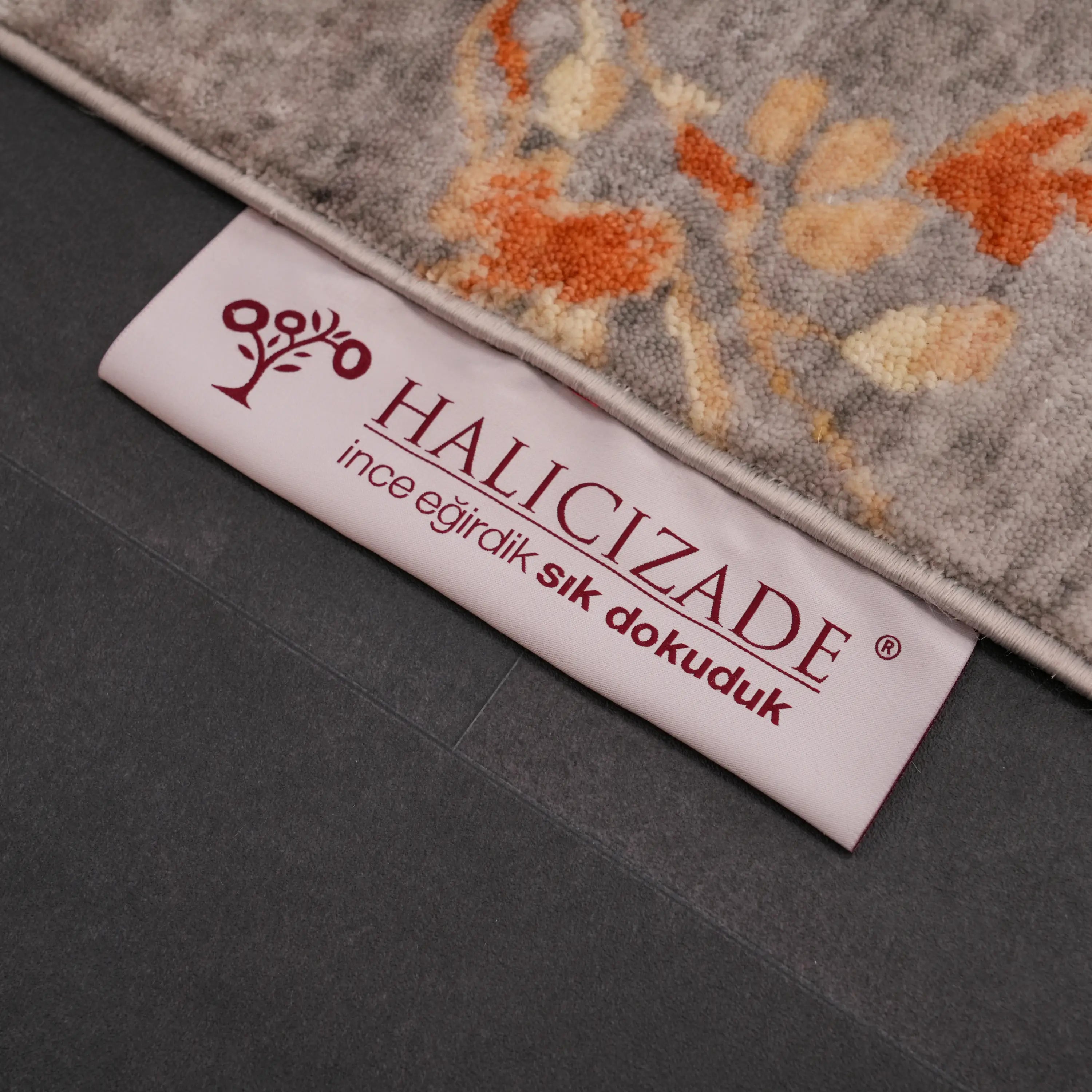 Günyolu Serisi Çiçek Desenli Gri Tezgah Dokuma Doğal Halı