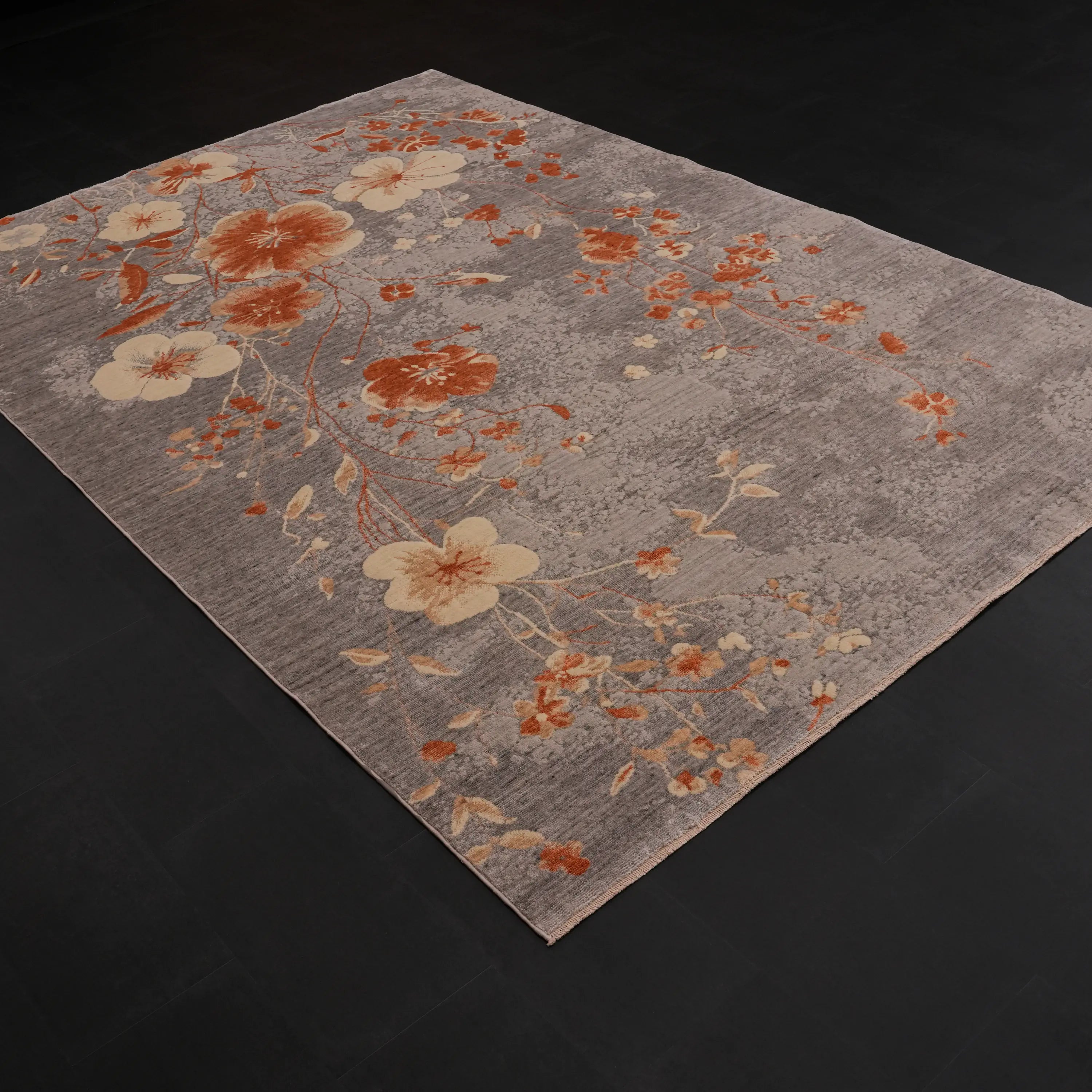 Günyolu Serisi Çiçek Desenli Gri Tezgah Dokuma Doğal Halı