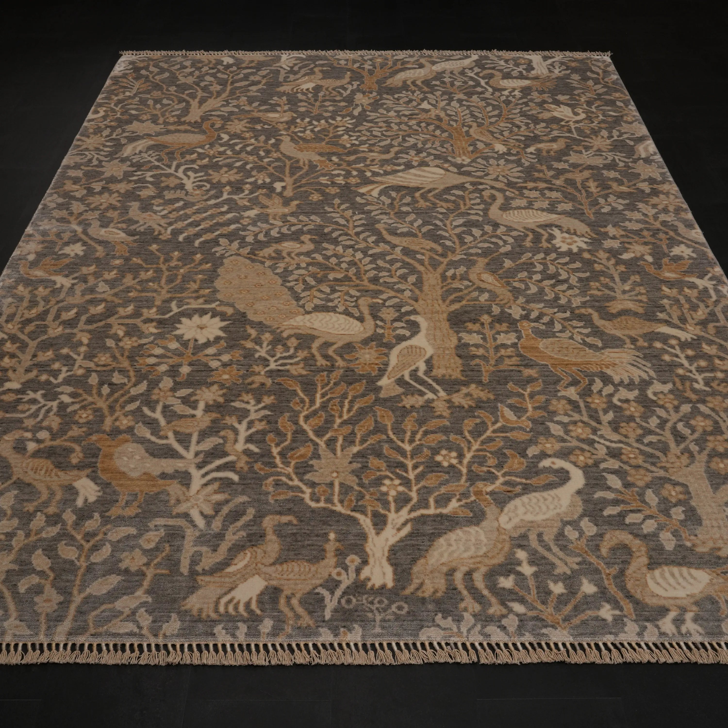 Günyolu Series Floral Patterned Gray Loom-Woven Natural Rug