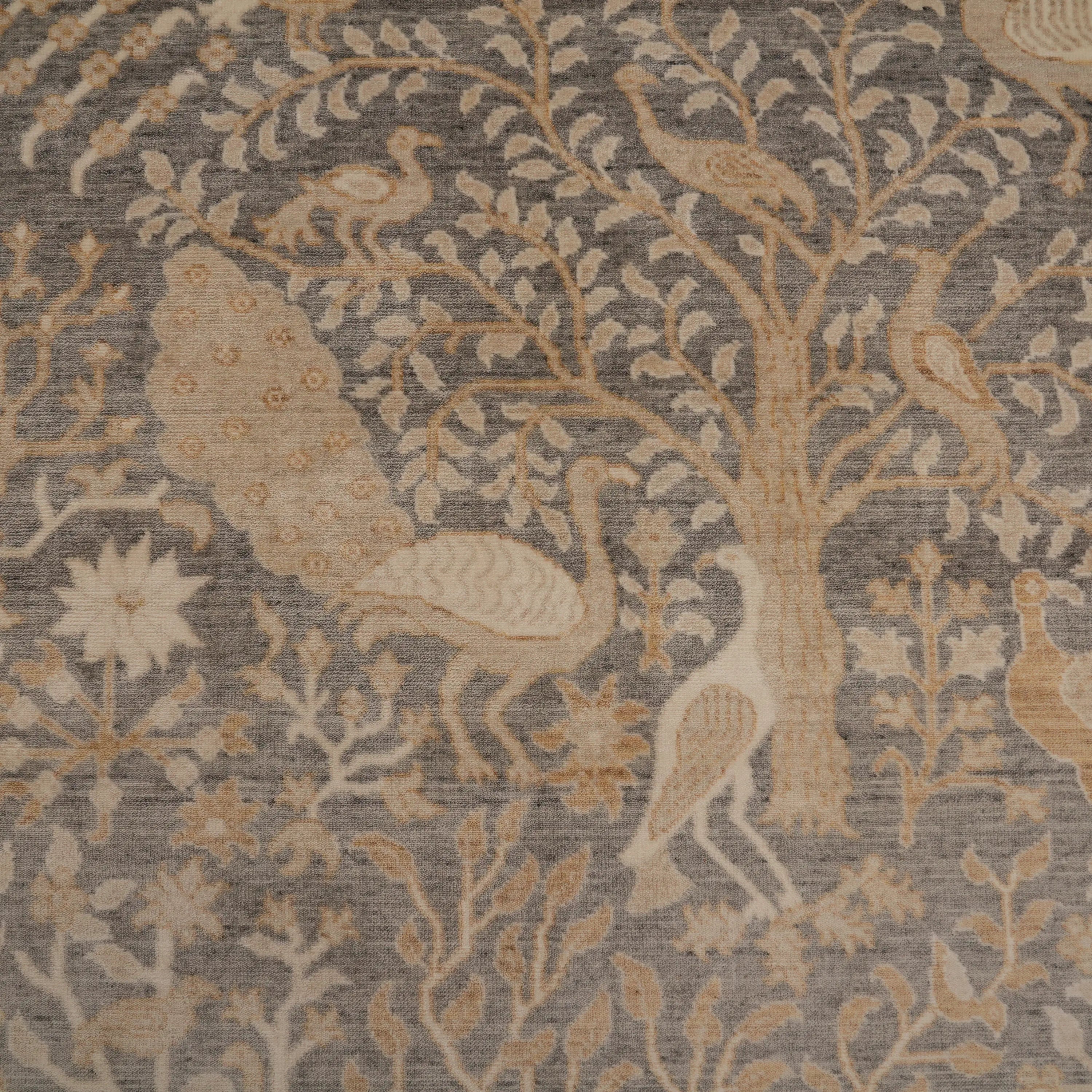 Günyolu Series Floral Patterned Gray Loom-Woven Natural Rug