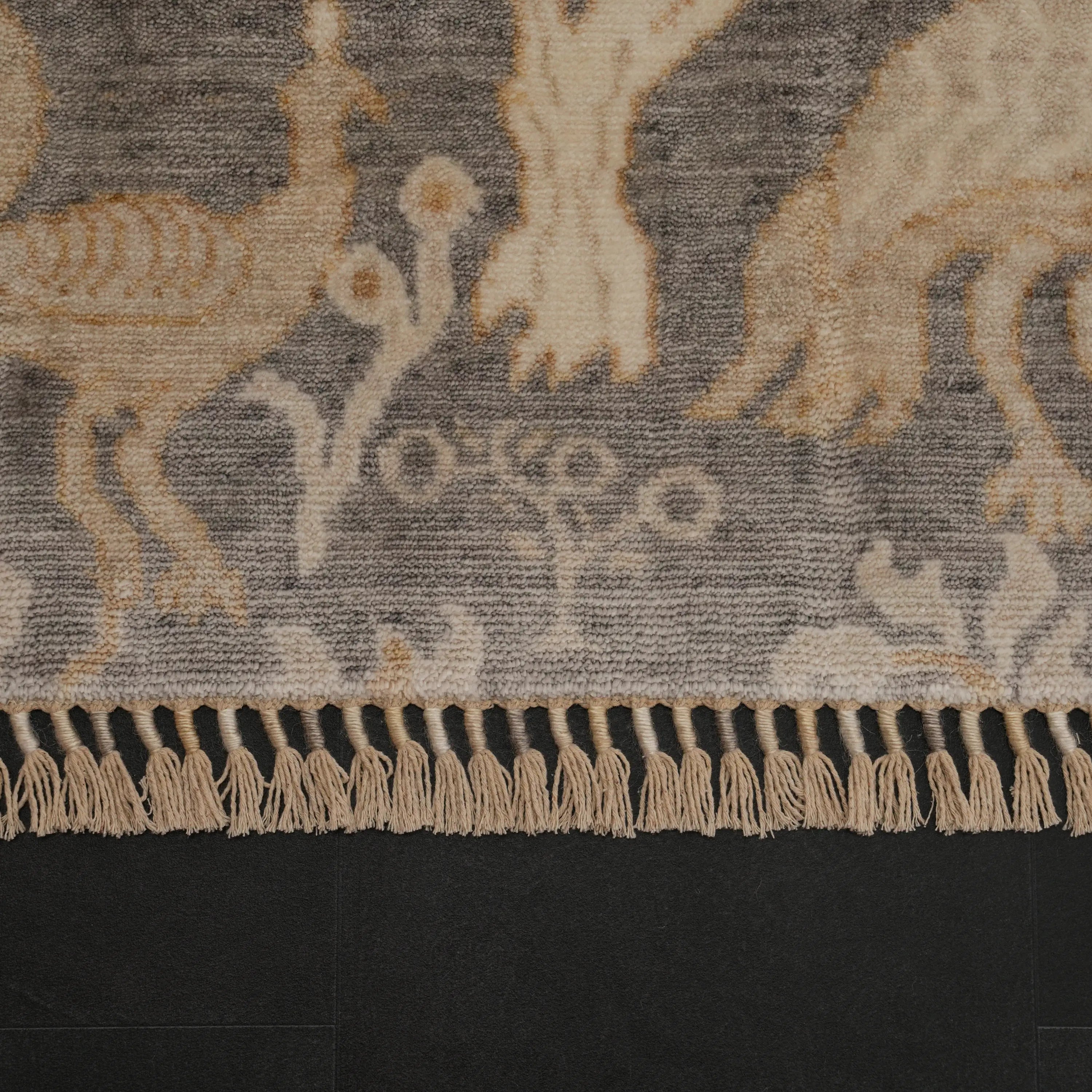 Günyolu Series Floral Patterned Gray Loom-Woven Natural Rug