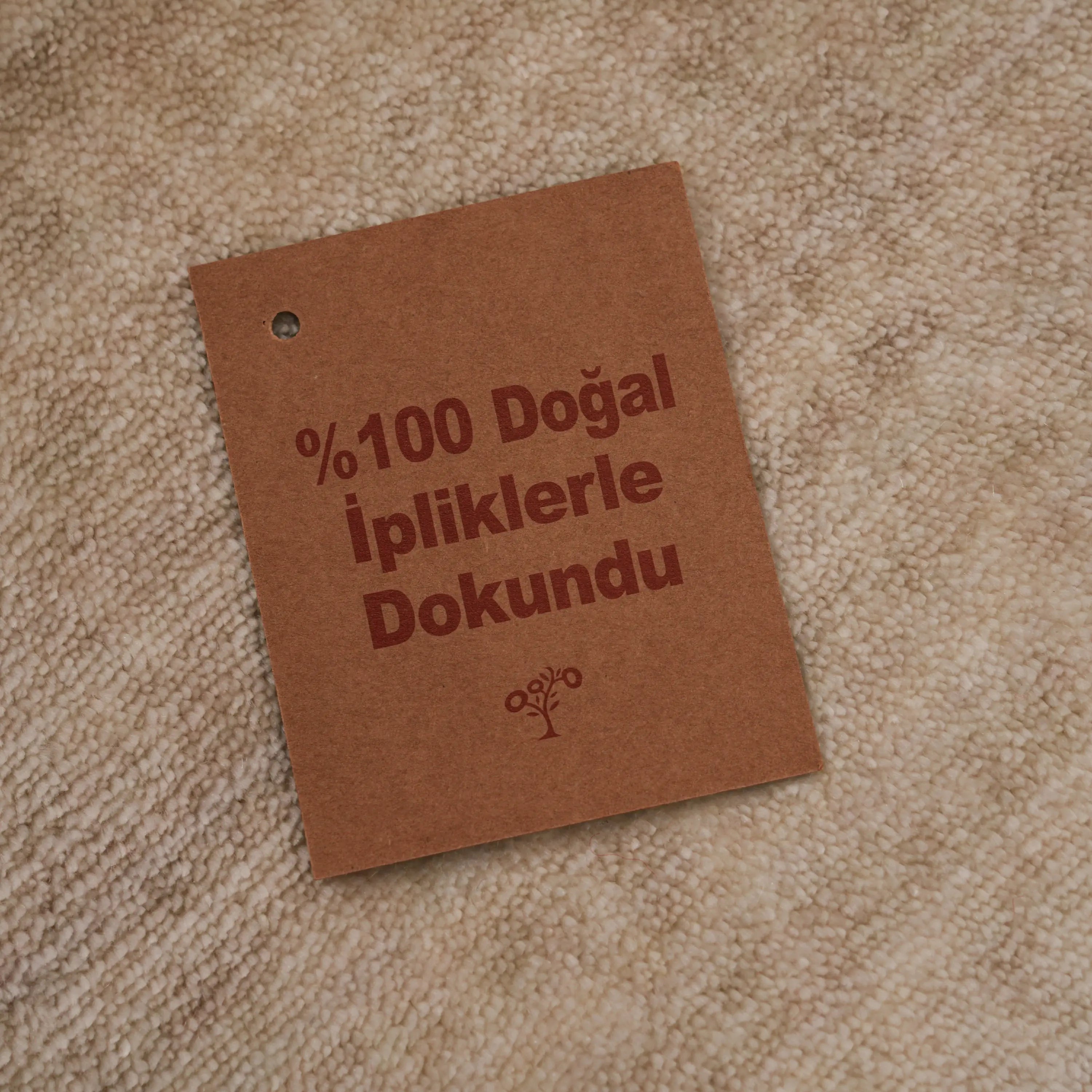 Günyolu Serisi Çiçek Desenli Vizon Tezgah Dokuma Doğal Halı