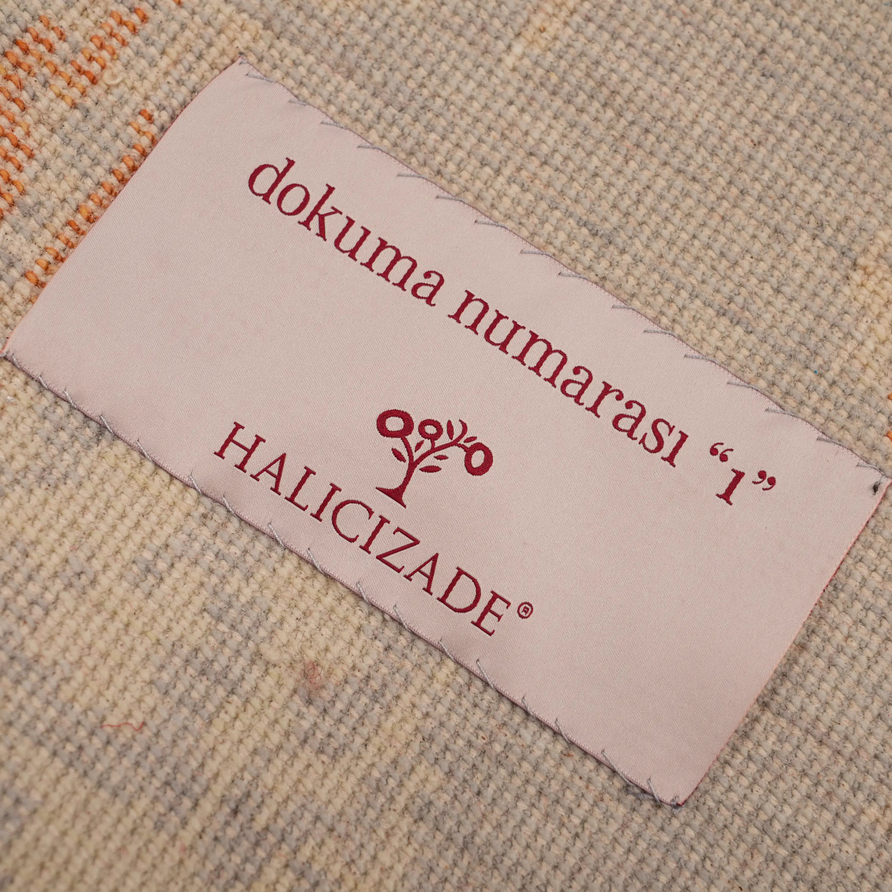 Günyolu Serisi Eğin (Kemaliye) Kapı Desenli Gri Tezgah Dokuma Doğal Halı