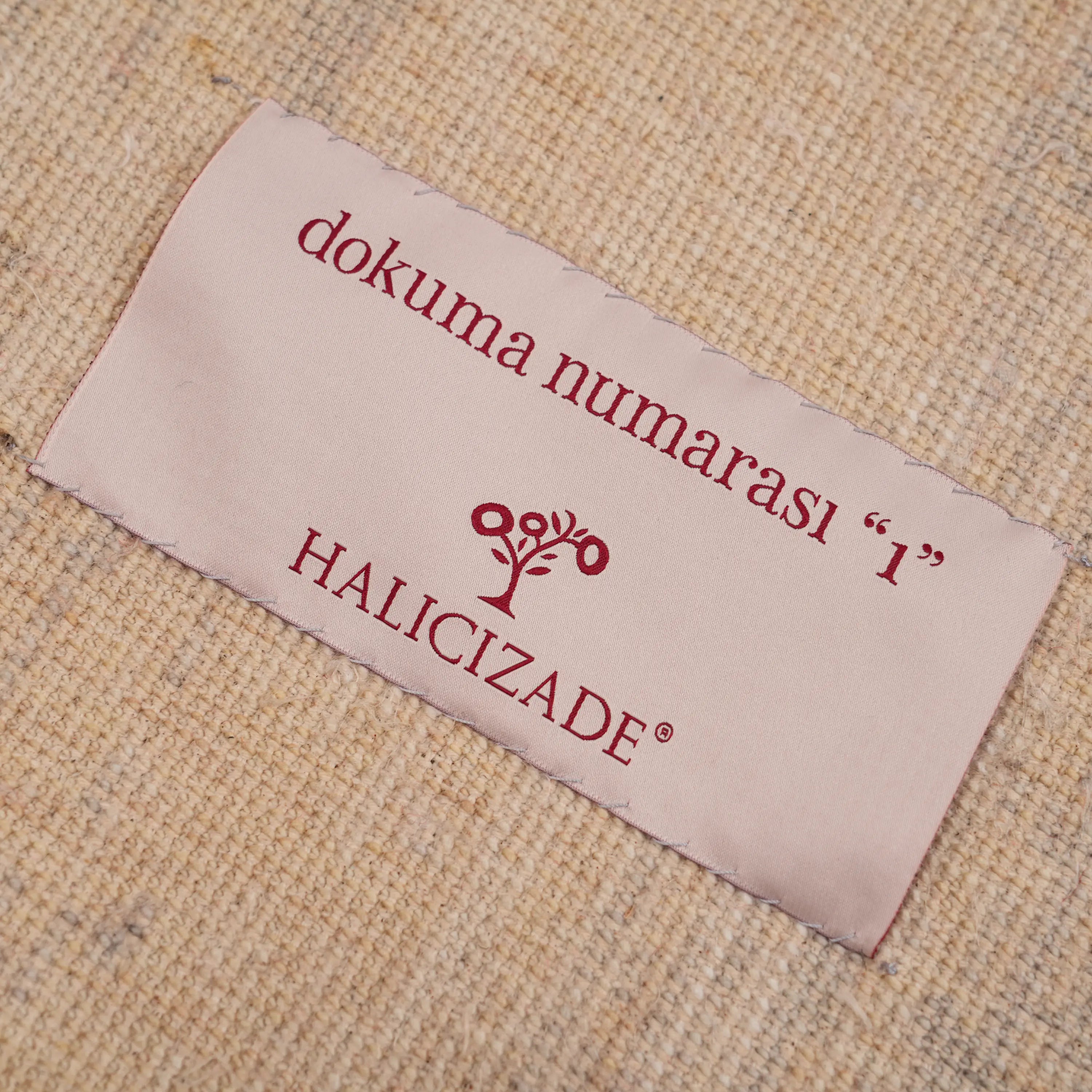 Günyolu Serisi Eğin (Kemaliye) Kapı Desenli Vizon Tezgah Dokuma Doğal Halı