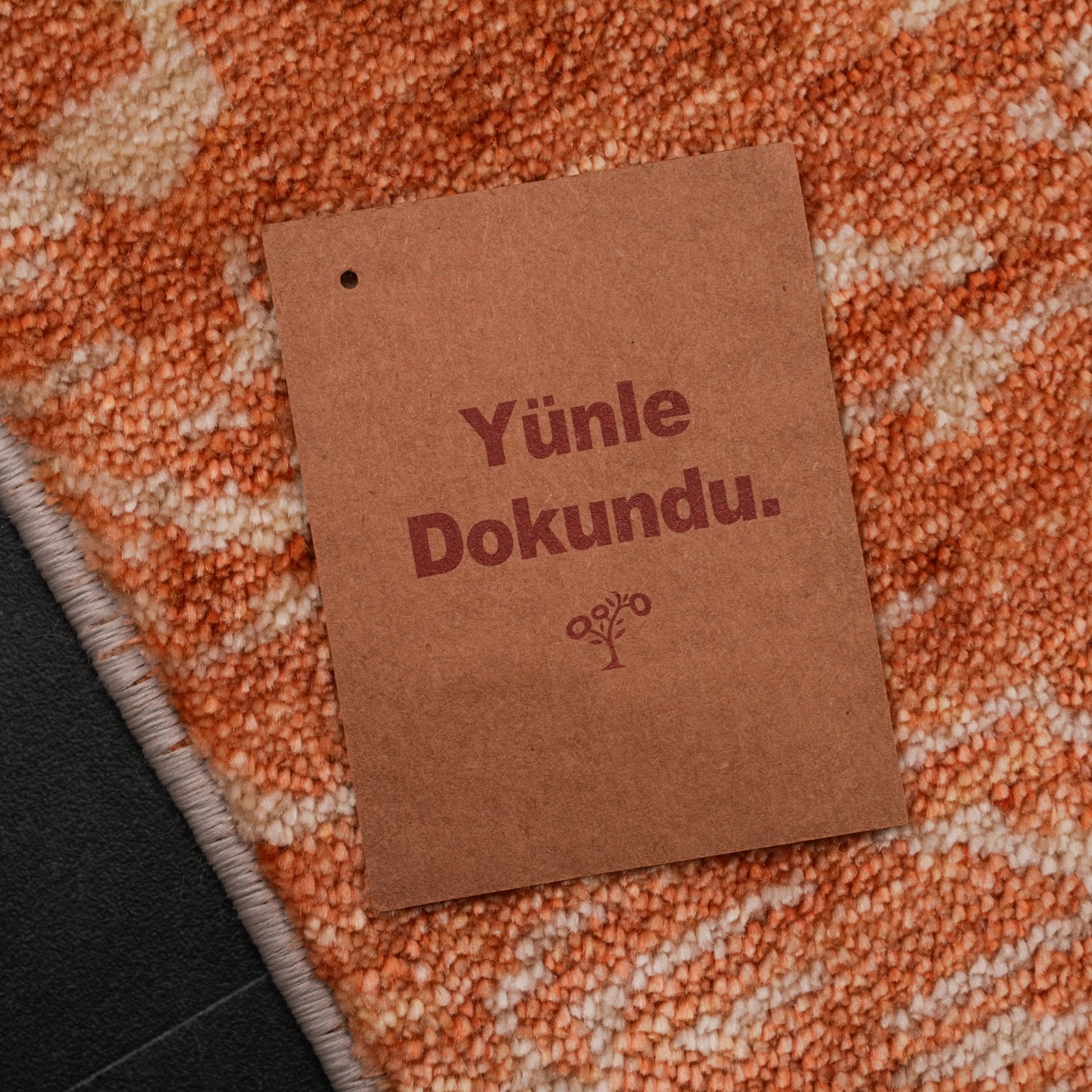 Günyolu Series Kemaliye Dark Canyon Patterned Terra Loom-Woven Natural Rug