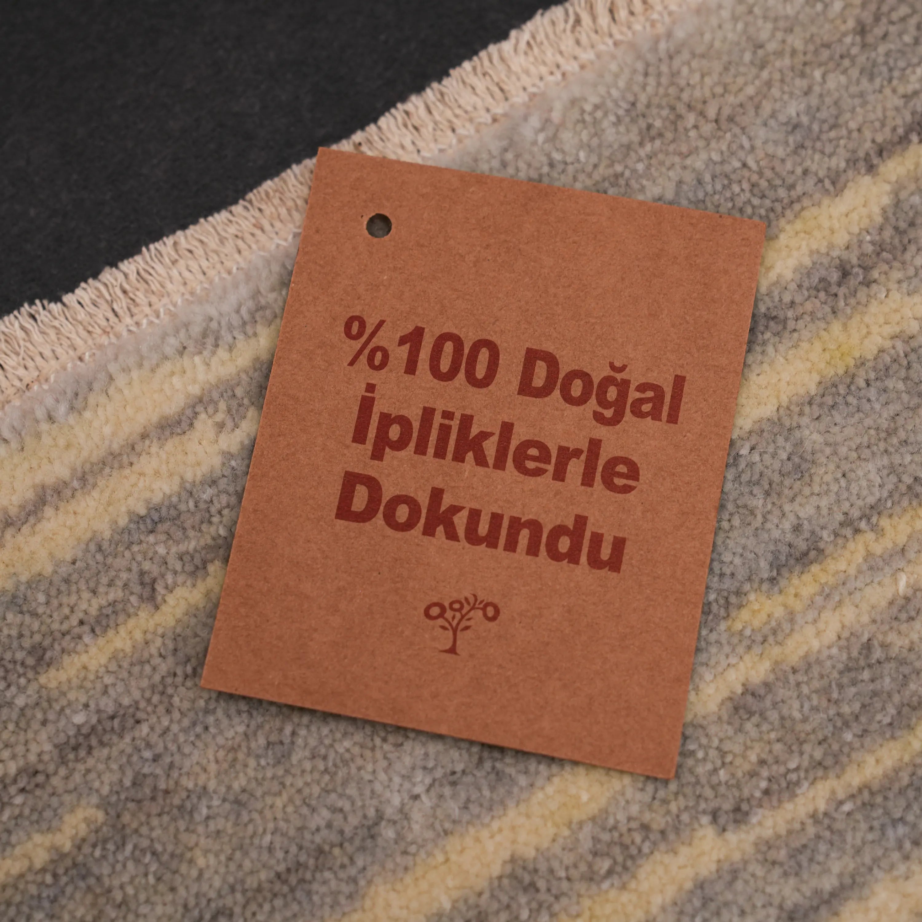 Günyolu Series Kemaliye Dark Canyon Patterned Terra Loom-Woven Natural Rug