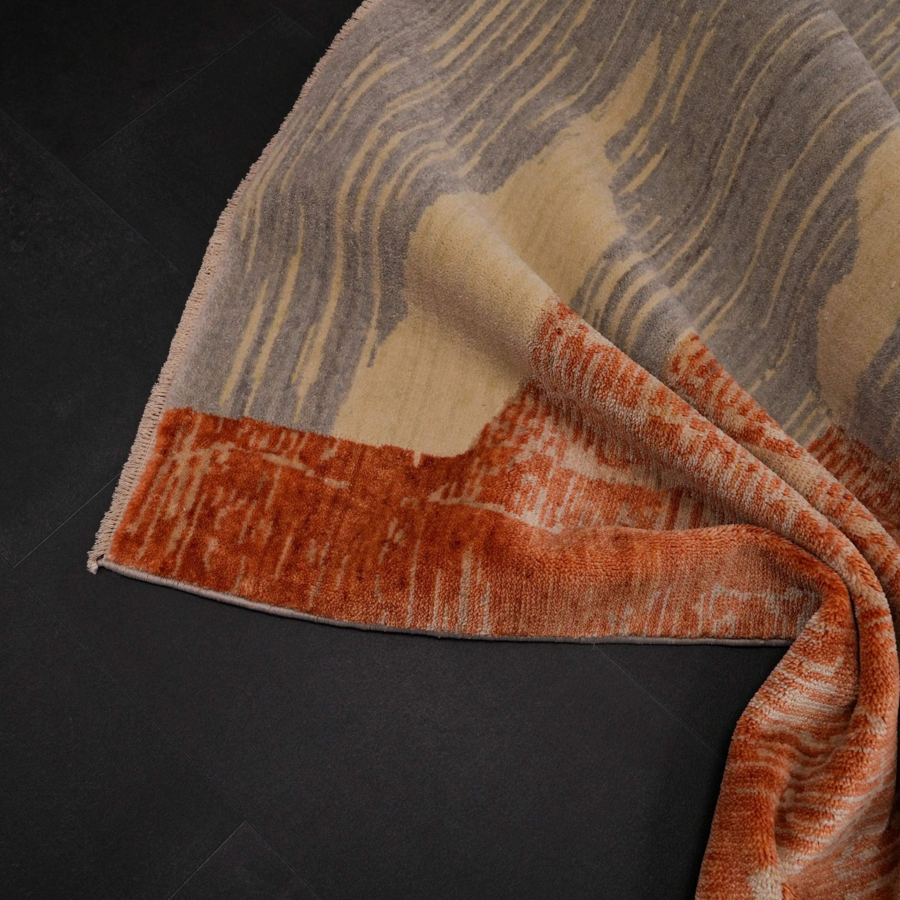 Günyolu Series Kemaliye Dark Canyon Patterned Terra Loom-Woven Natural Rug