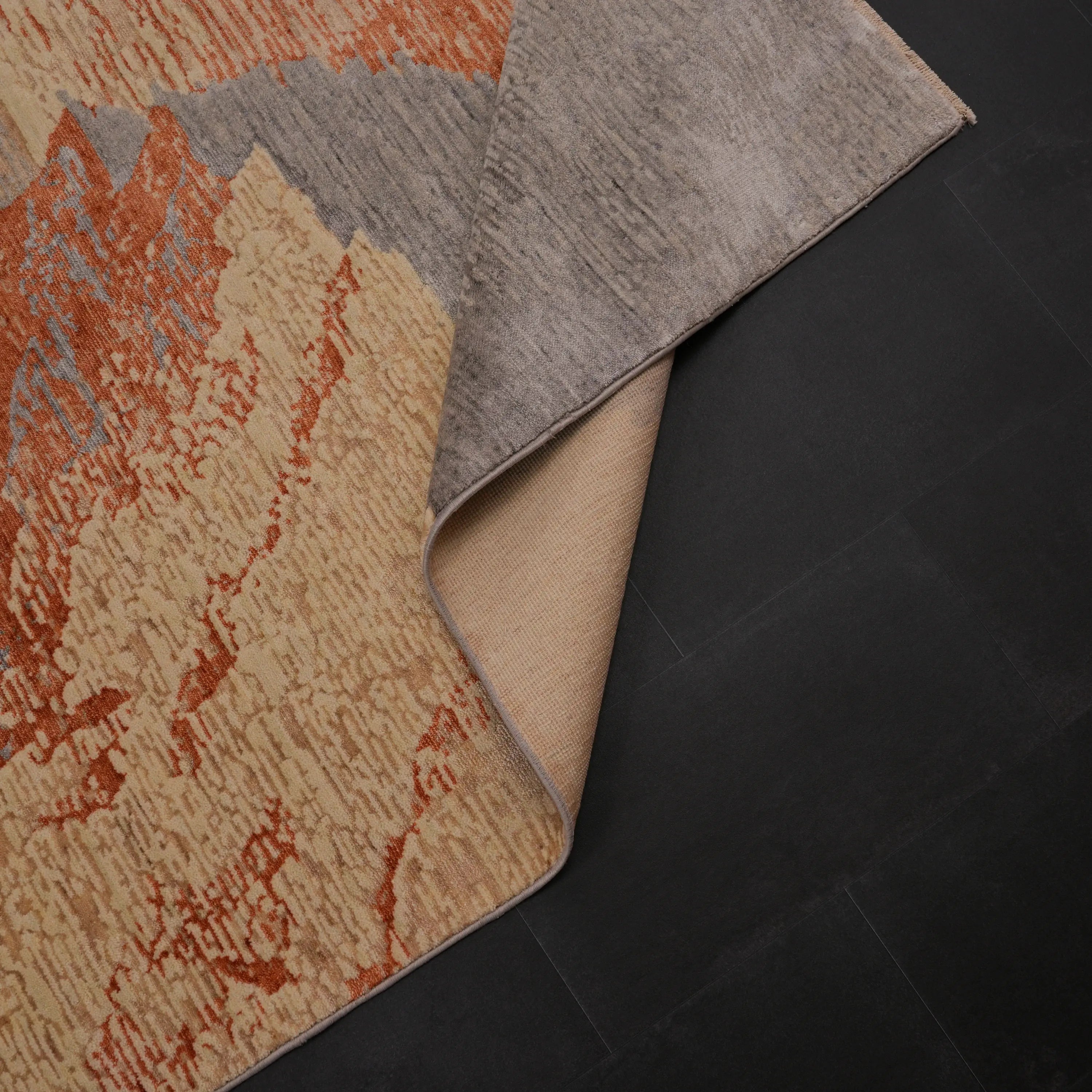 Günyolu Series Kemaliye Dark Canyon Patterned Terra Loom-Woven Natural Rug