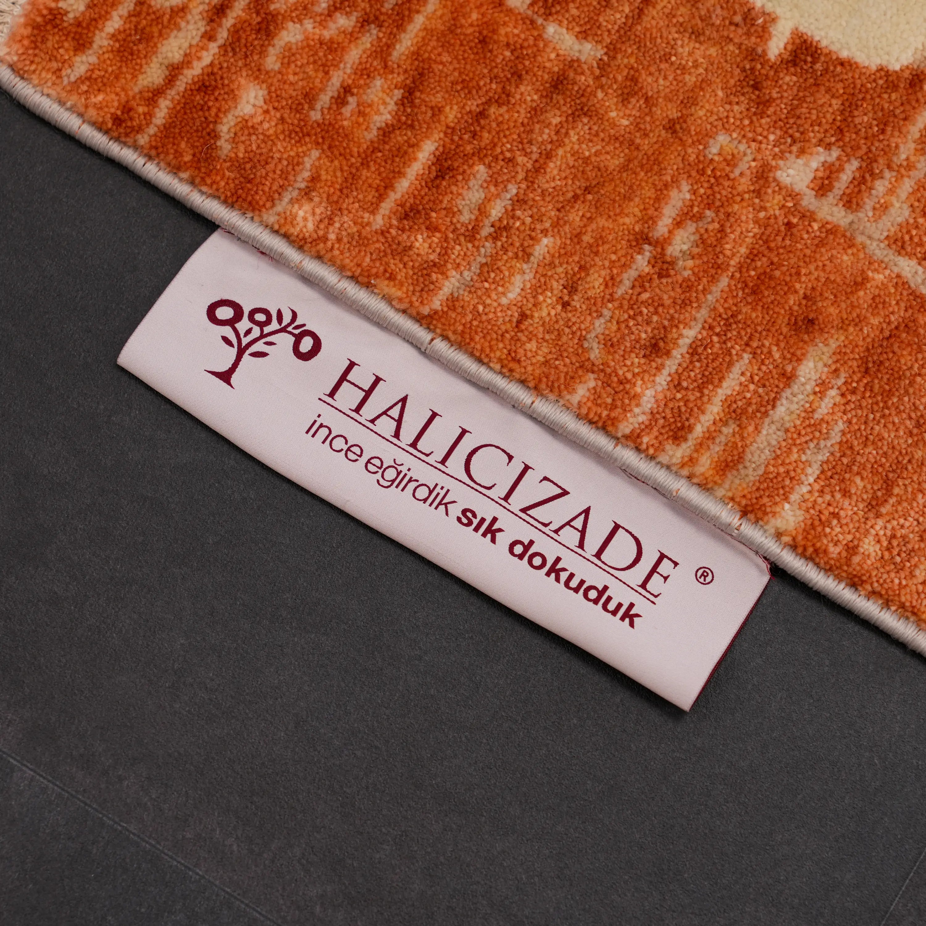 Günyolu Series Kemaliye Dark Canyon Patterned Terra Loom-Woven Natural Rug