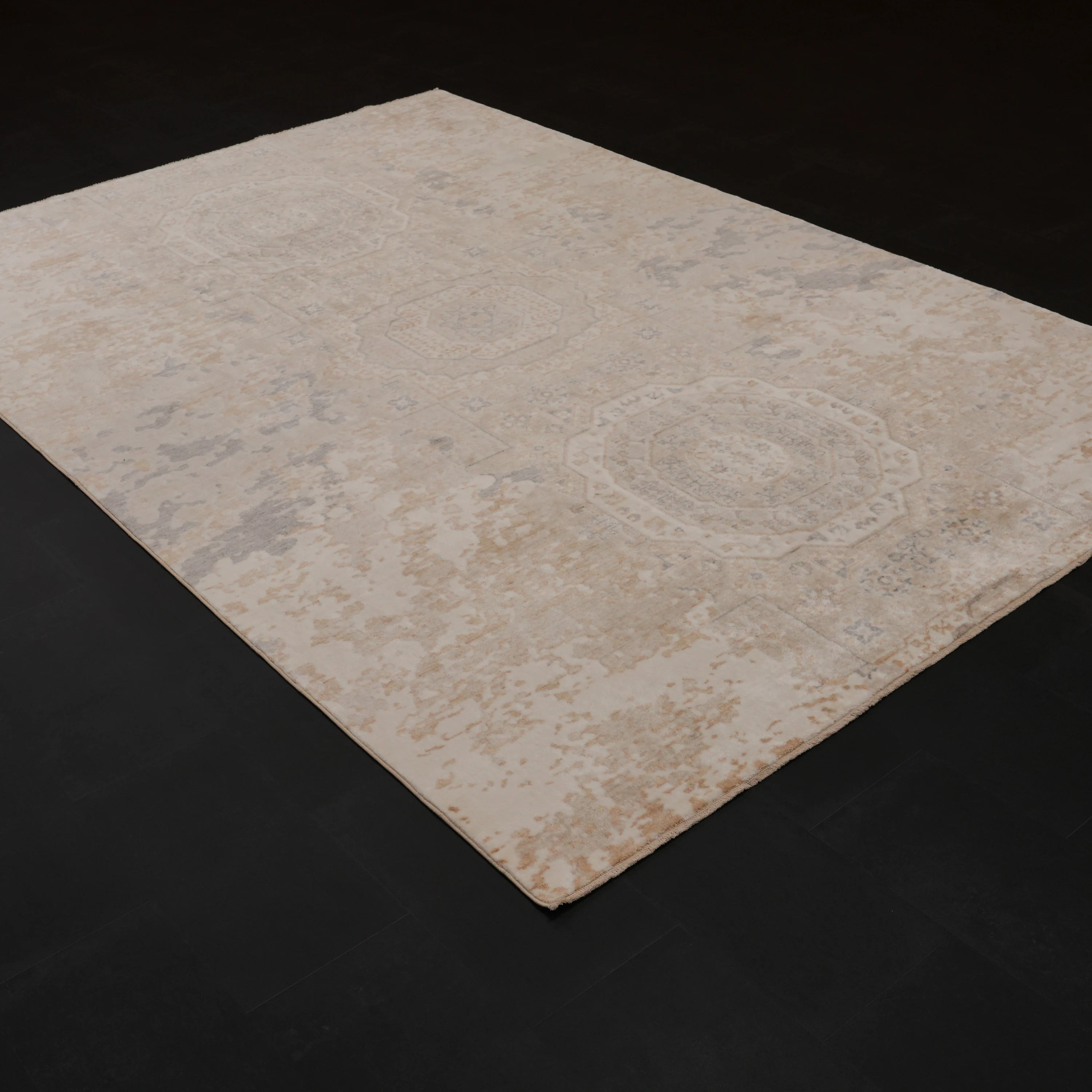 Günyolu Serisi Memlük Desenli Bej Tezgah Dokuma Doğal Halı