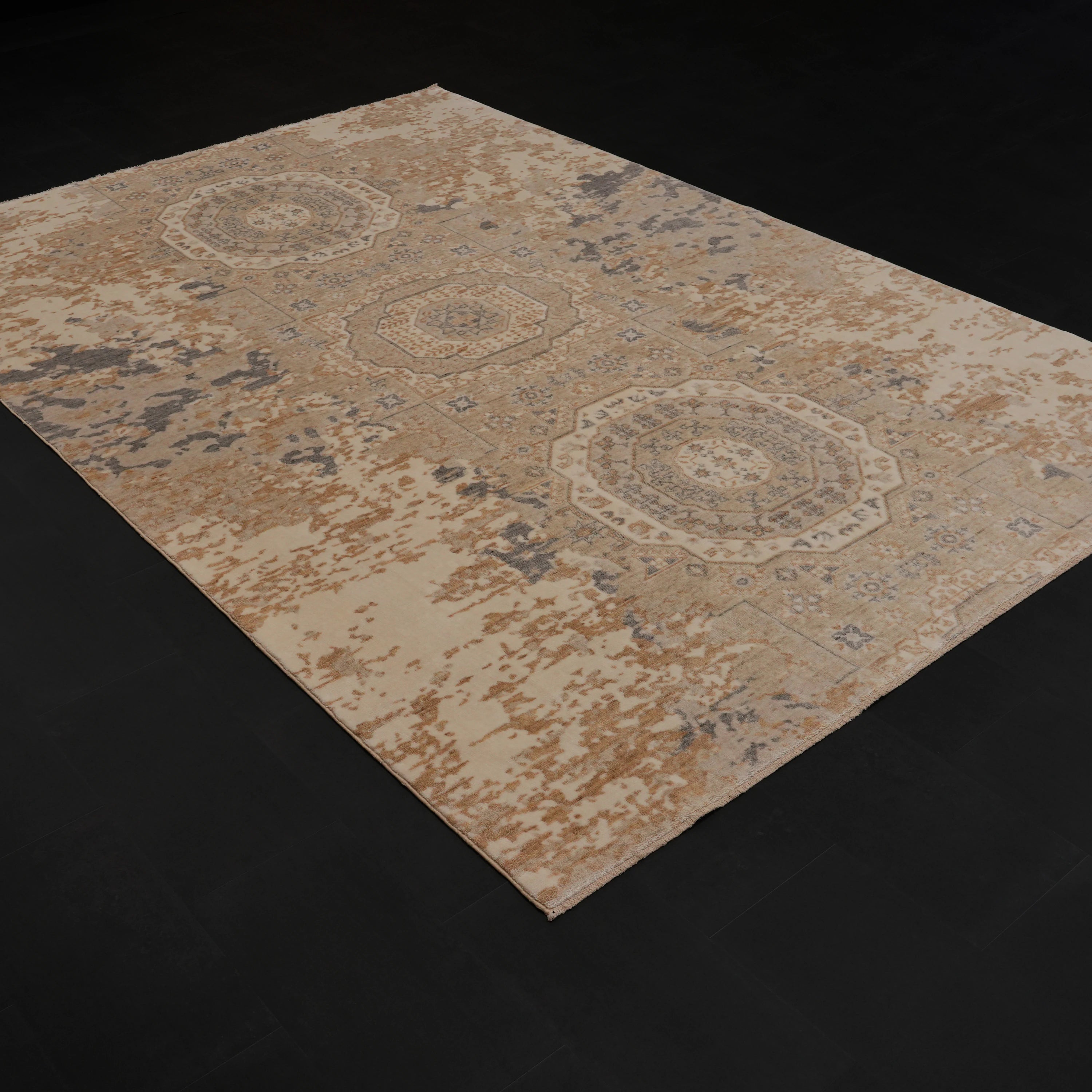 Günyolu Serisi Memlük Desenli Bej Tezgah Dokuma Doğal Halı