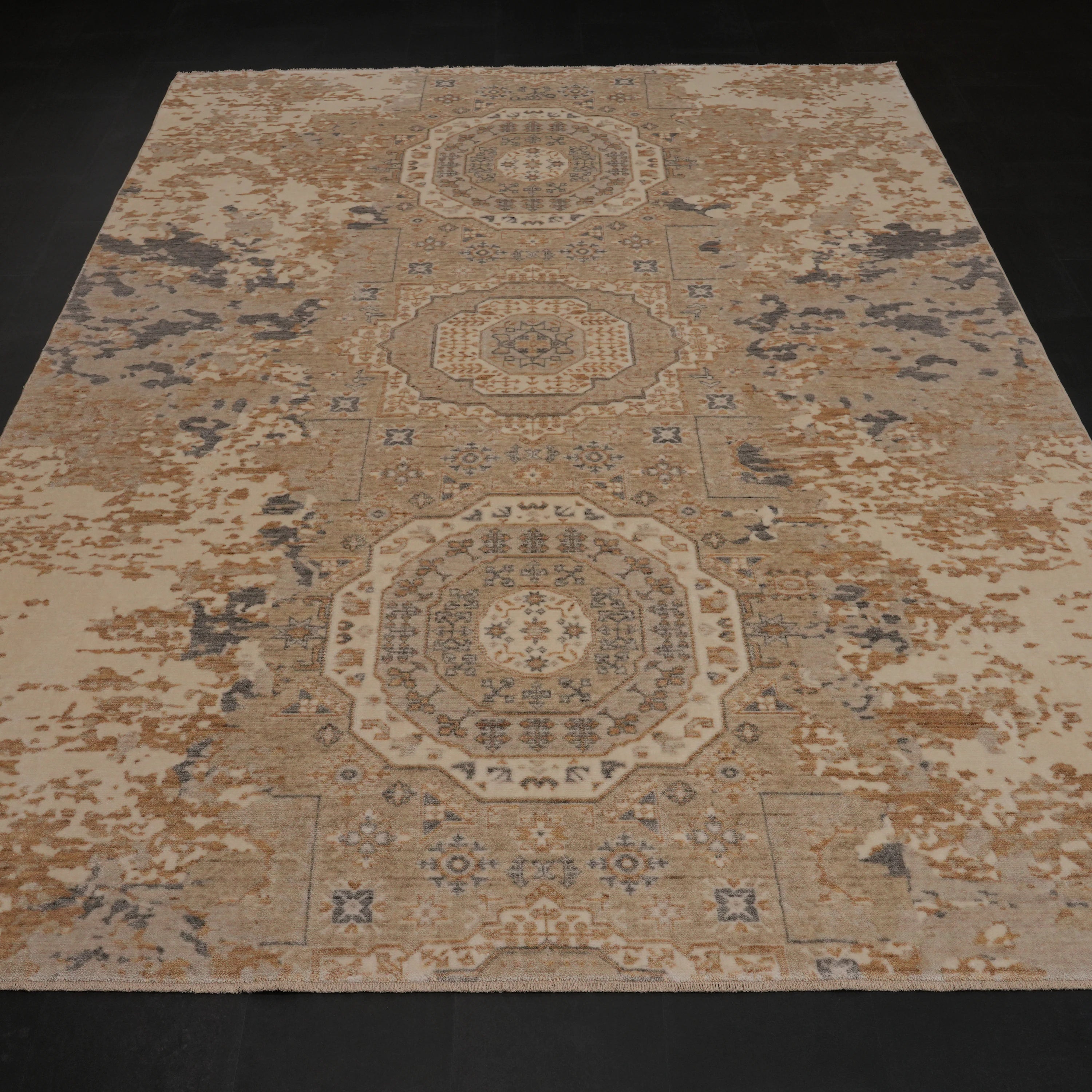 Günyolu Serisi Memlük Desenli Bej Tezgah Dokuma Doğal Halı