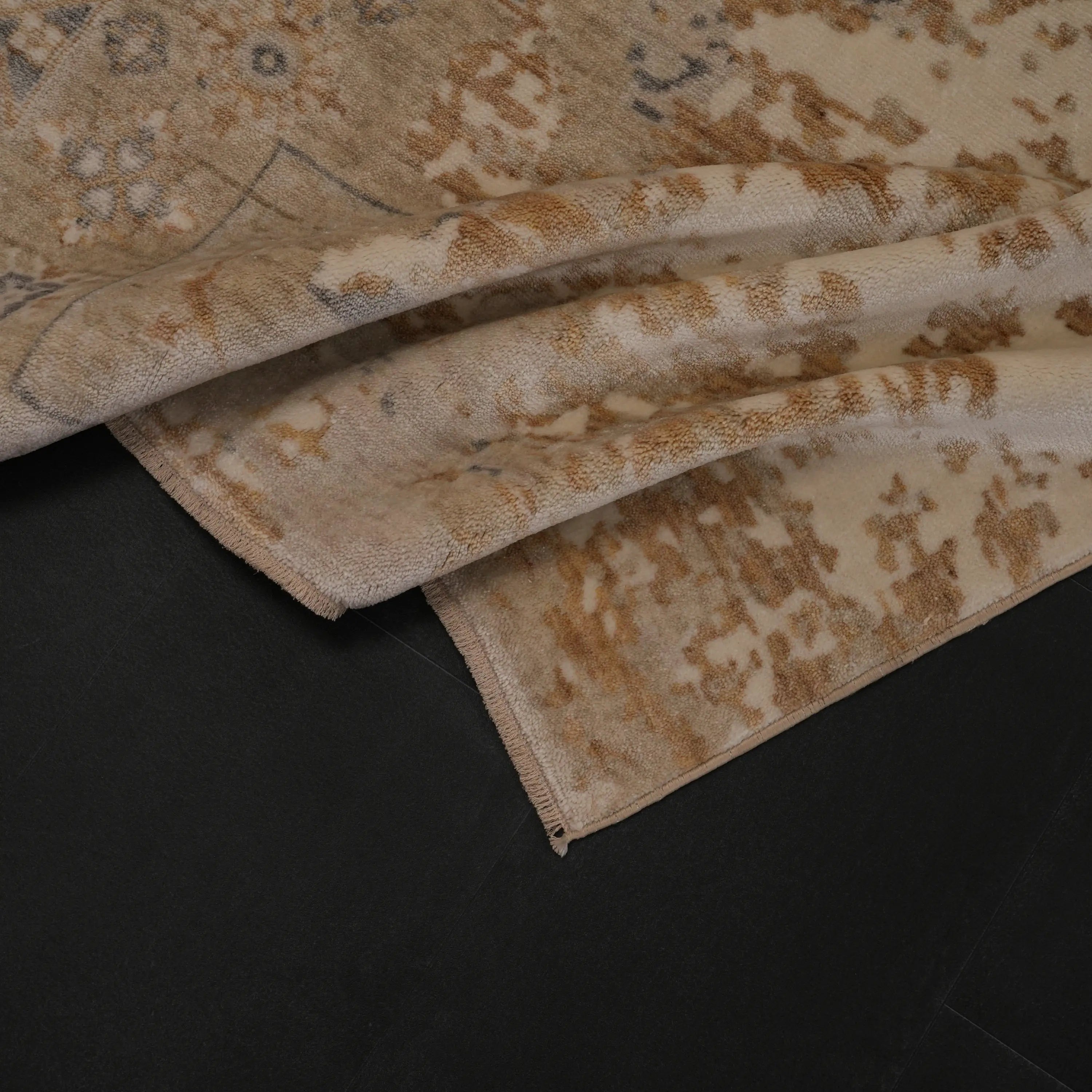 Günyolu Serisi Memlük Desenli Bej Tezgah Dokuma Doğal Halı