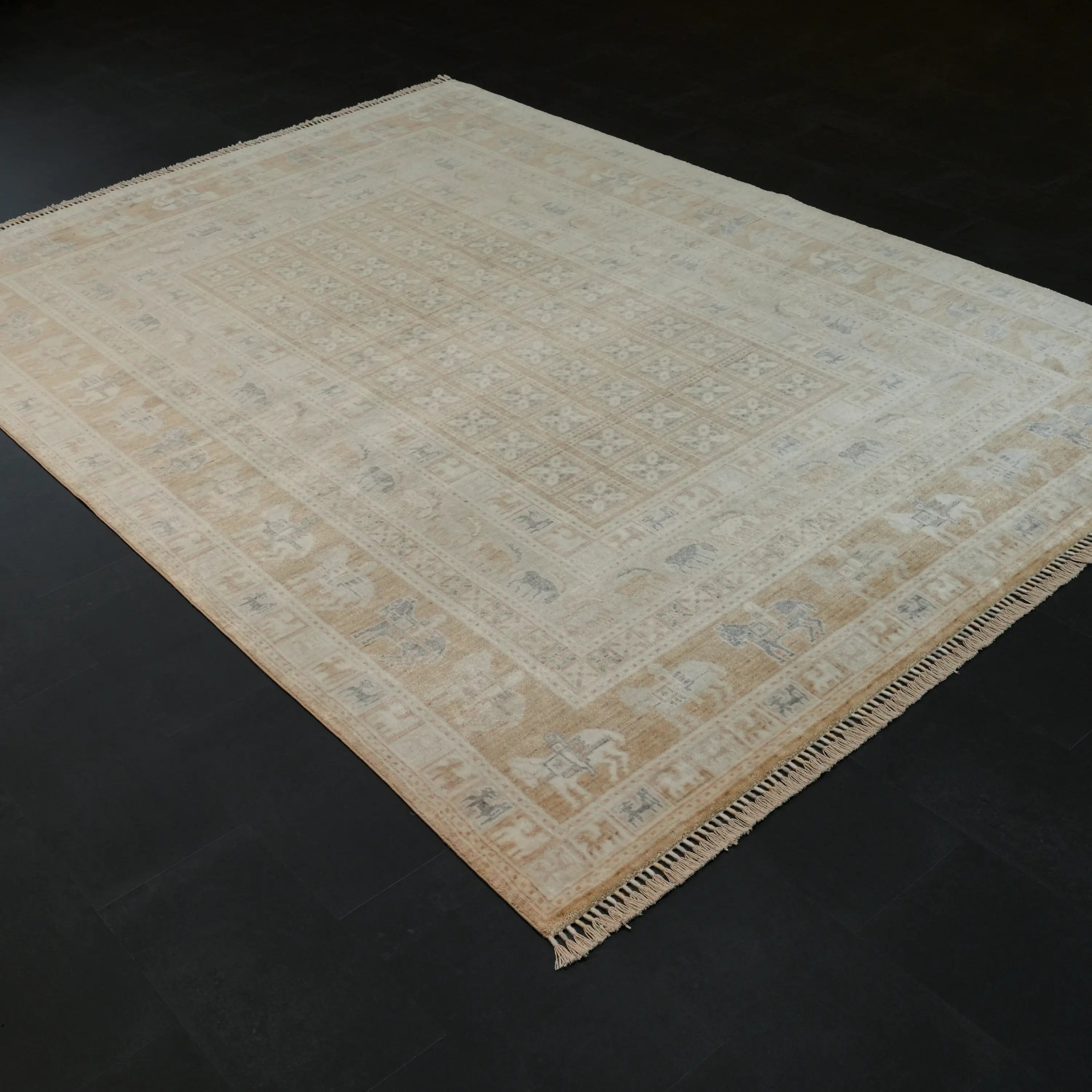 Günyolu Serisi Pazırık Desenli Krem Tencel Tezgah Dokuma Halı