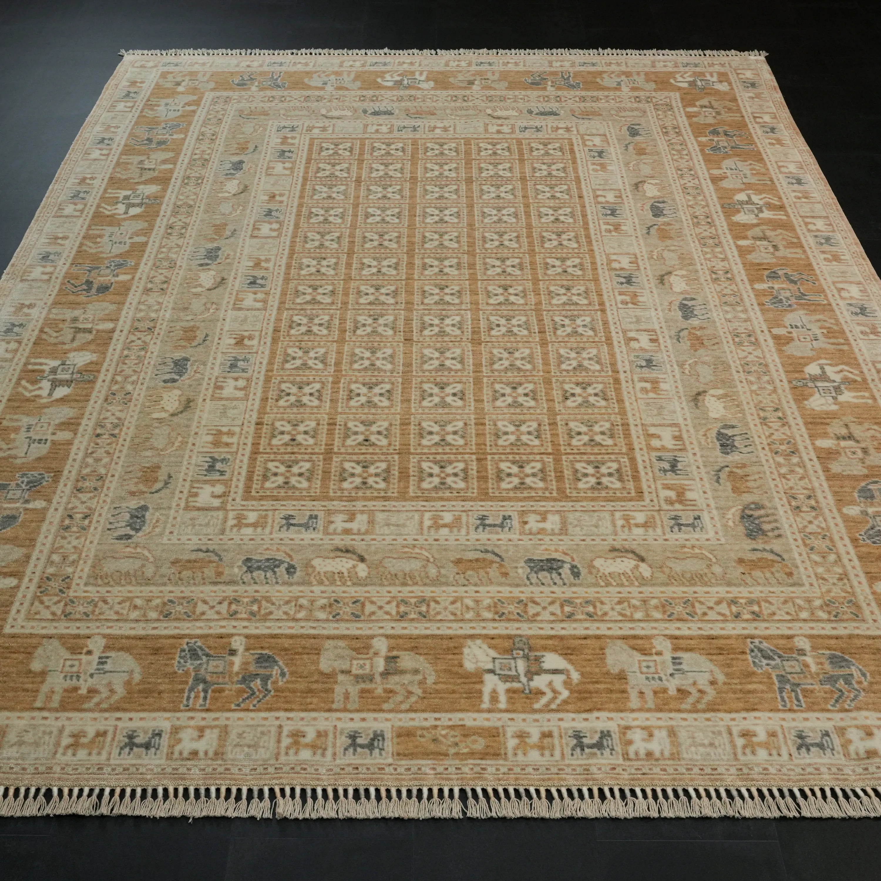 Günyolu Serisi Pazırık Desenli Krem Tencel Tezgah Dokuma Halı