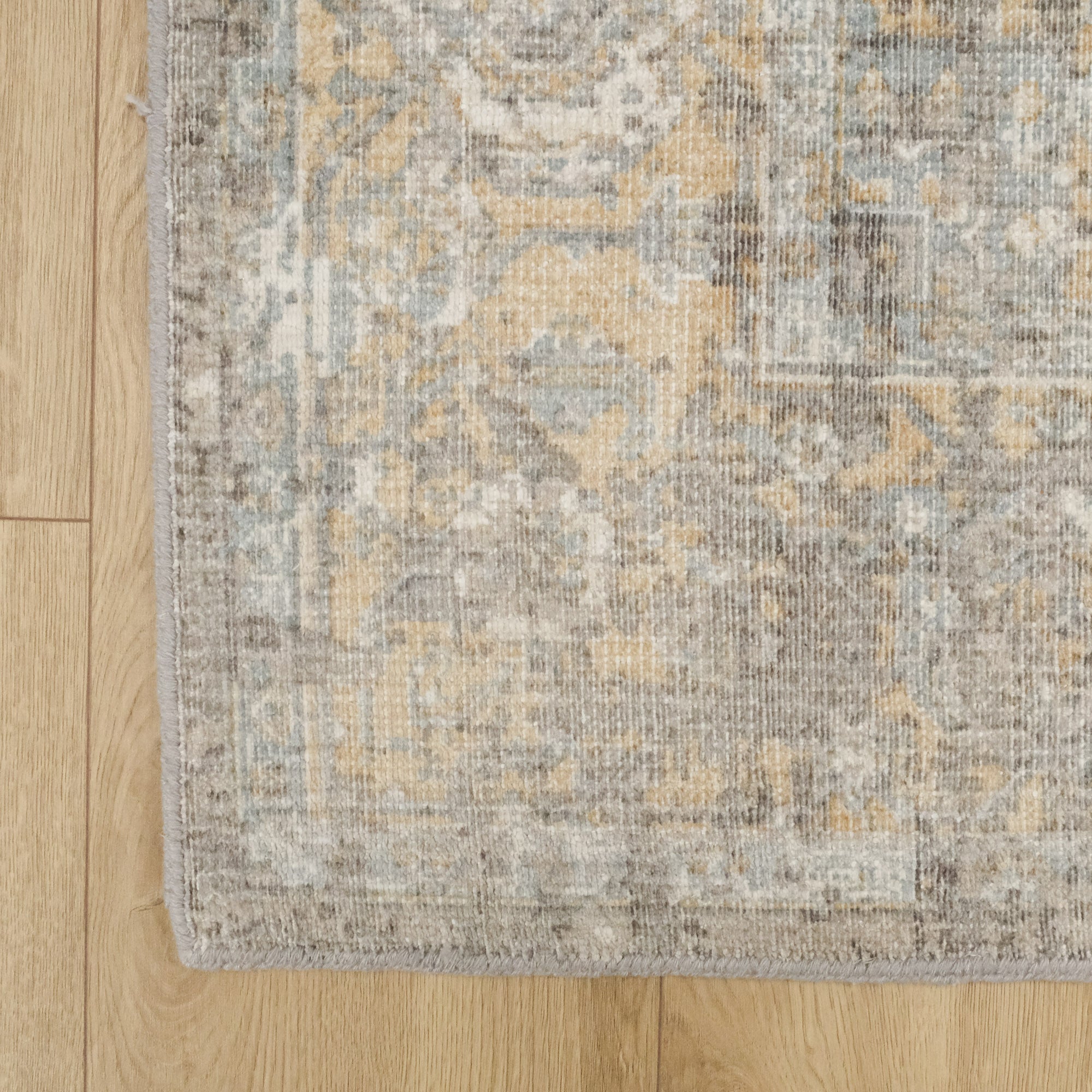 Tezgah Dokuma Vintage Desenli Gri Viskon Halı