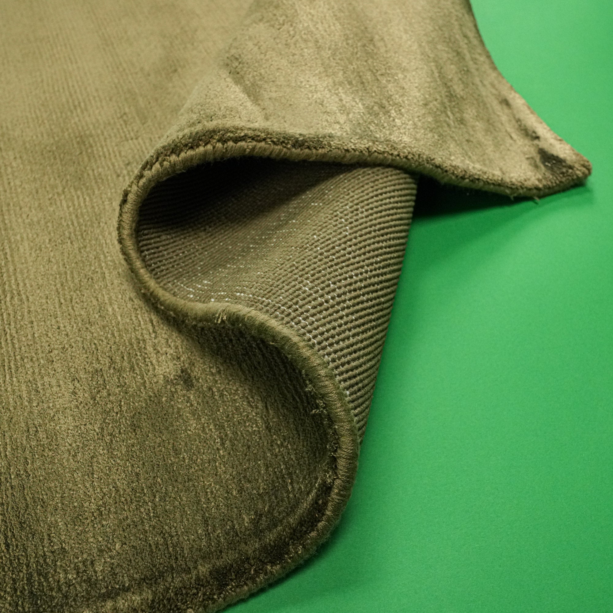 Bench Woven Simple Patterned Green Viscose Rug